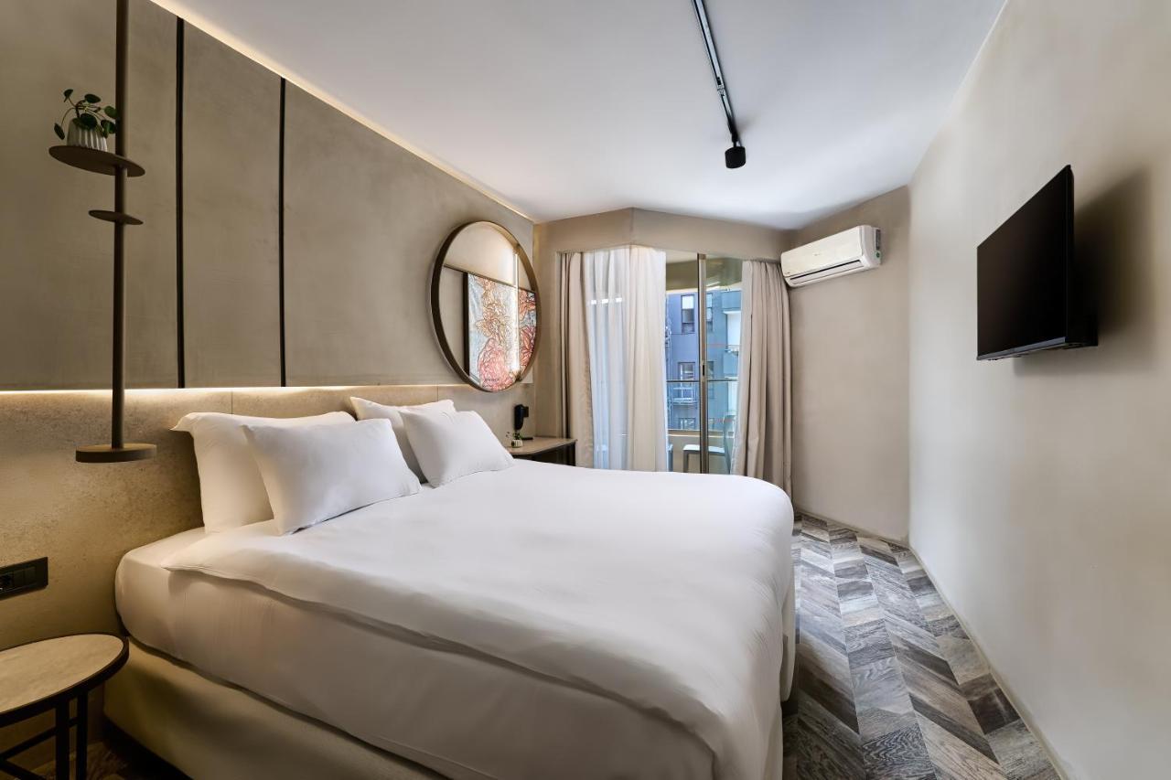 Habitación Doble con vistas parciales al mar