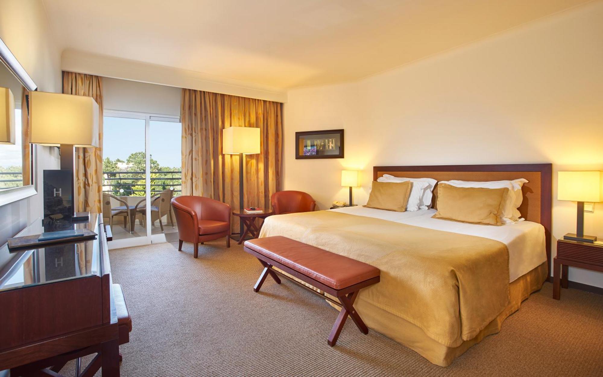 Superior Room,1765167338:JPEG