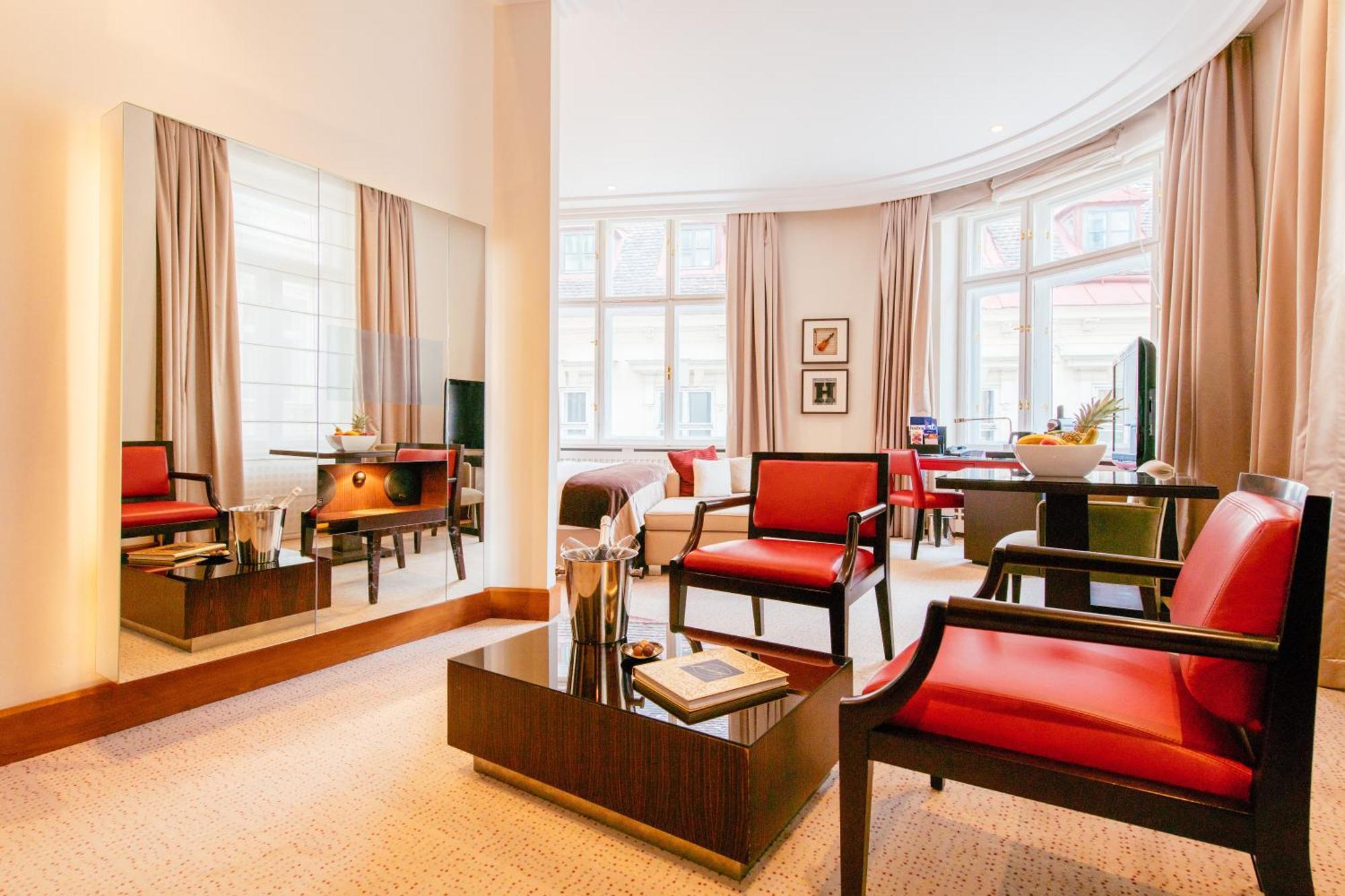 Junior Suite