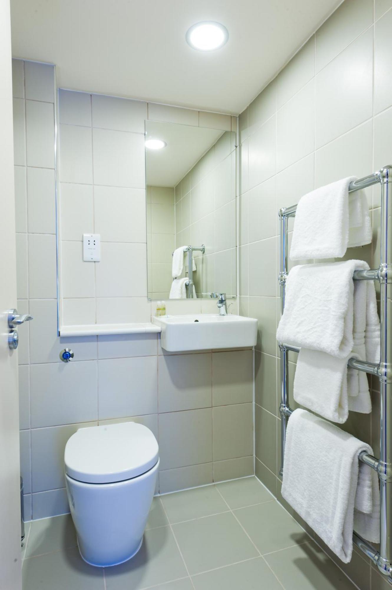 Cosy Double Room,1438553101:JPEG