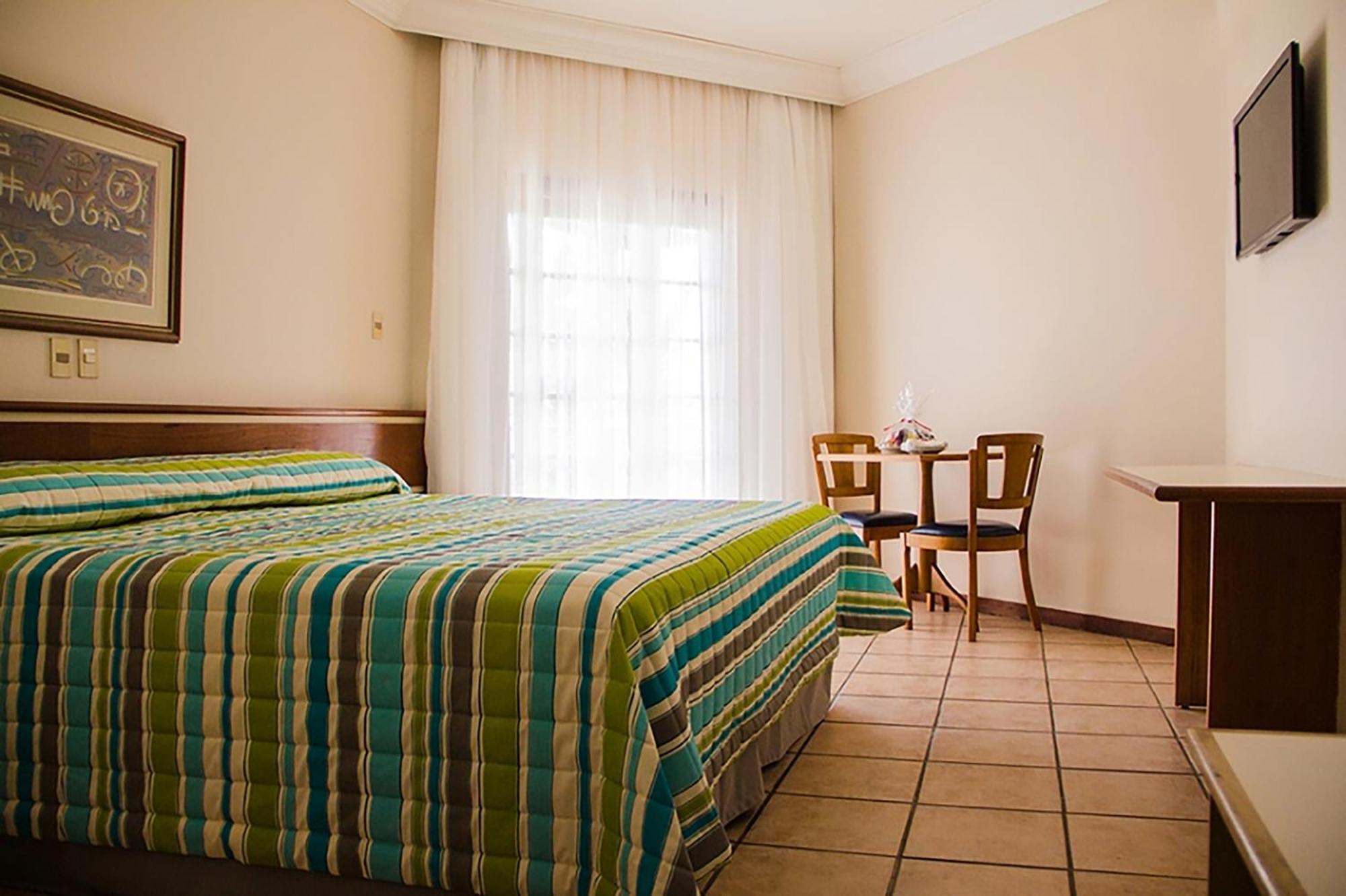 Standard Room with Extra Bed (3 Adults),1277416204:JPEG