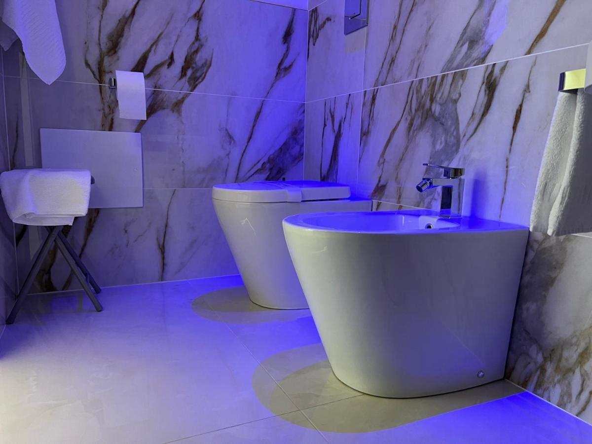 Luxury Triple Room,1469605412:JPEG