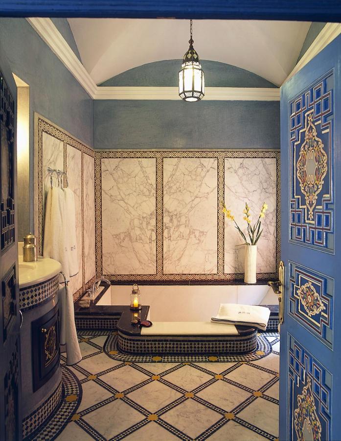 Al Azrak Suite,1482041876:JPEG
