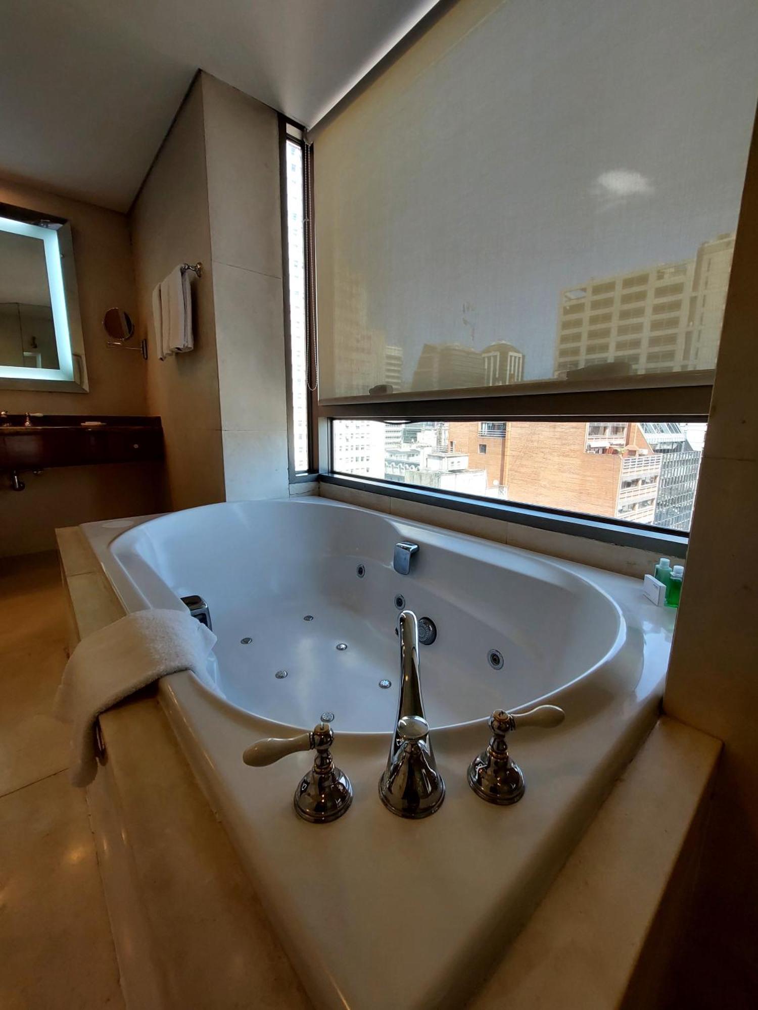 Presidential Suite,1499046193:JPEG