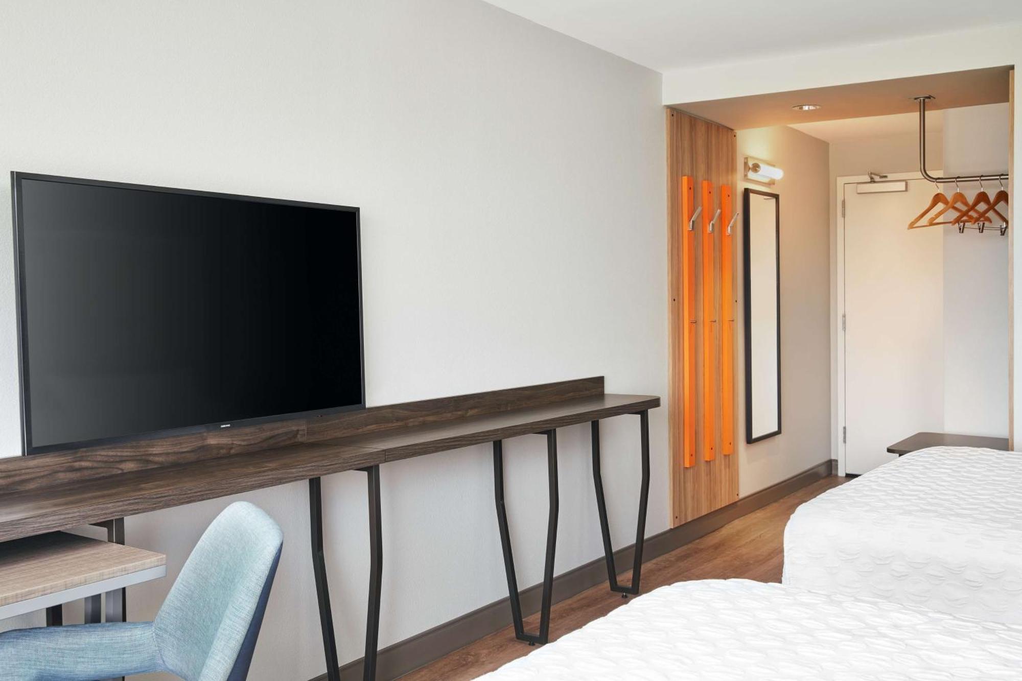 Queen Room with Two Queen Beds