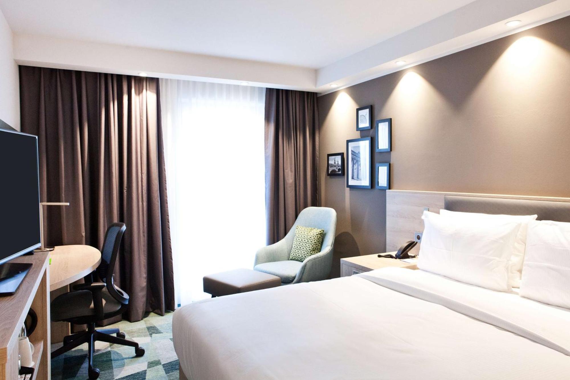 Chambre Lit Queen-Size - Vue sur Fleuve
