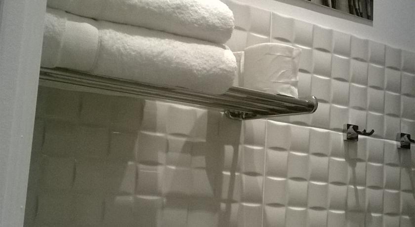 Double or Twin Room with Private Bathroom,153191638:JPEG