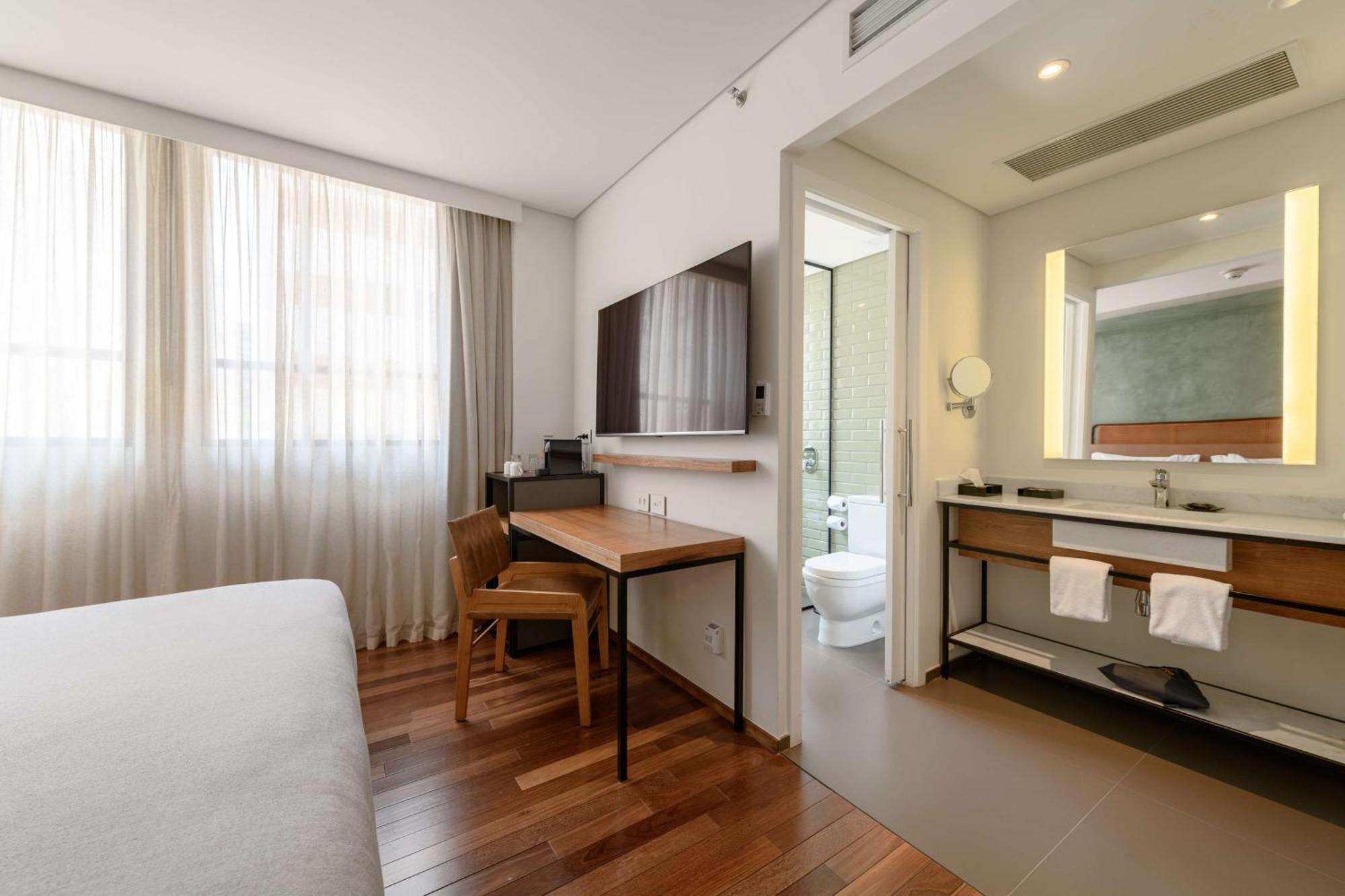 Quarto King Standard