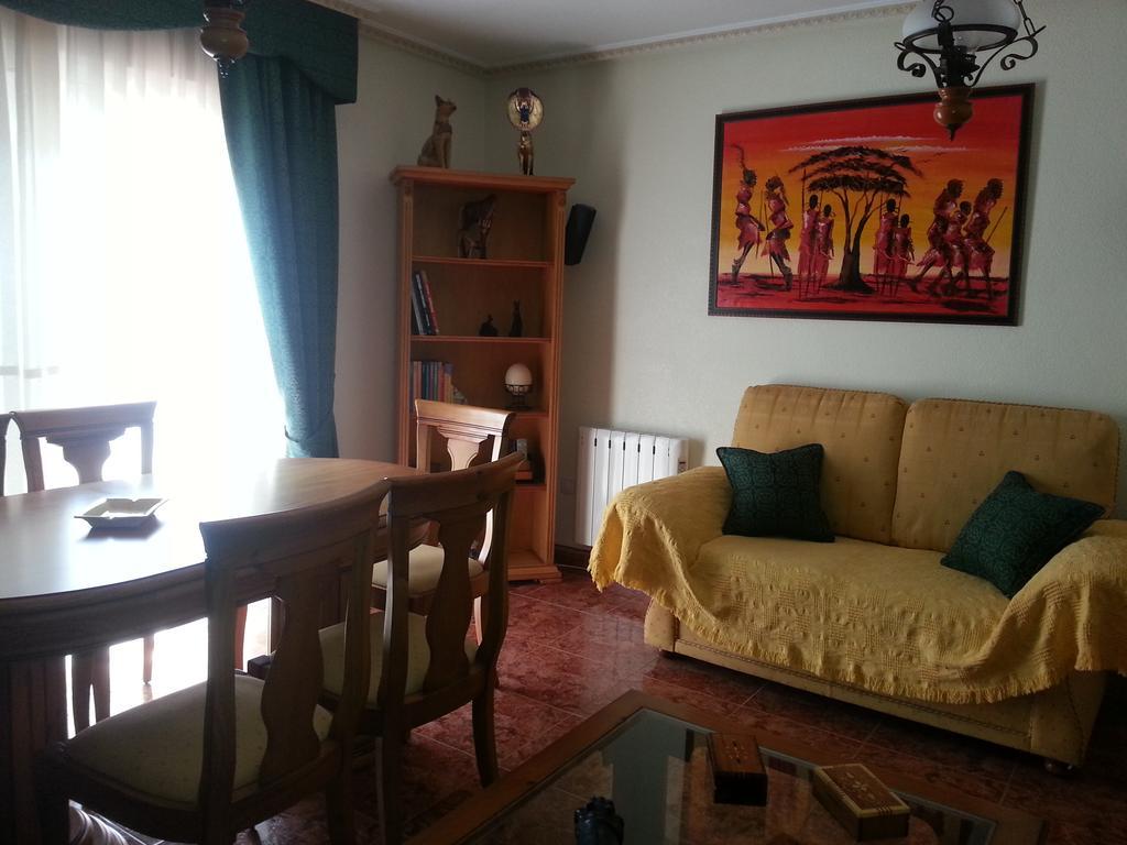 Apartamento con balcón