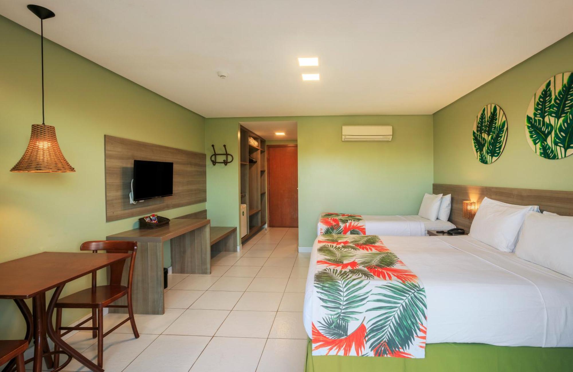 Quarto Triplo Standard (3 Adultos)