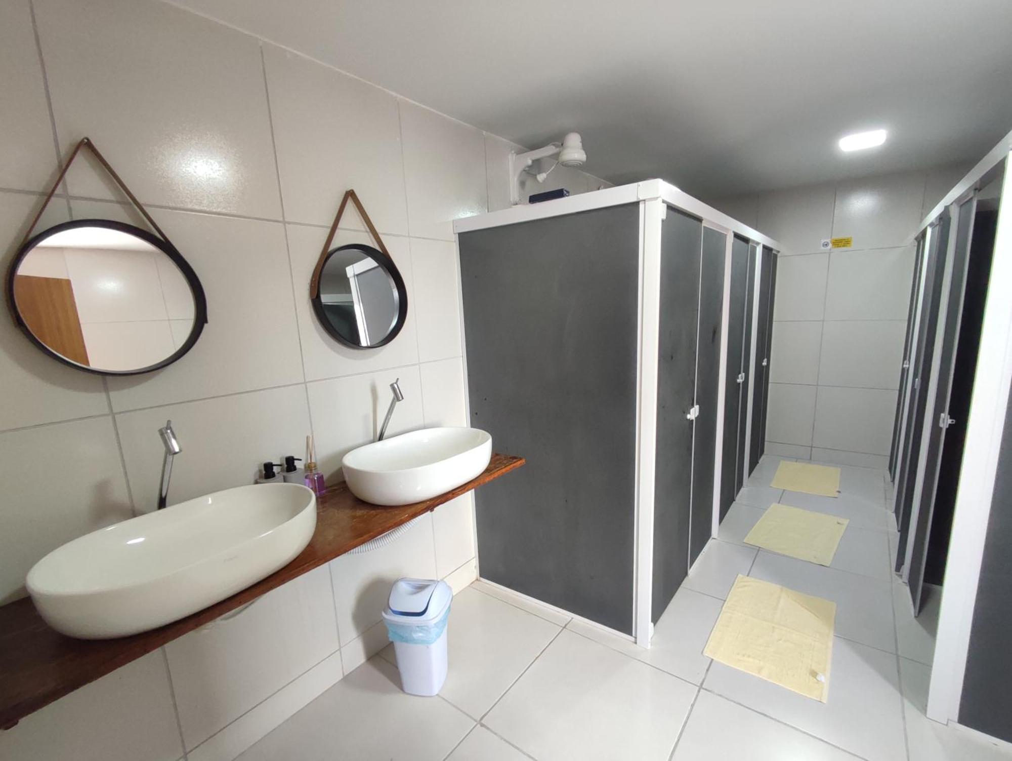 Cama em Beliche em Dormitório Feminino