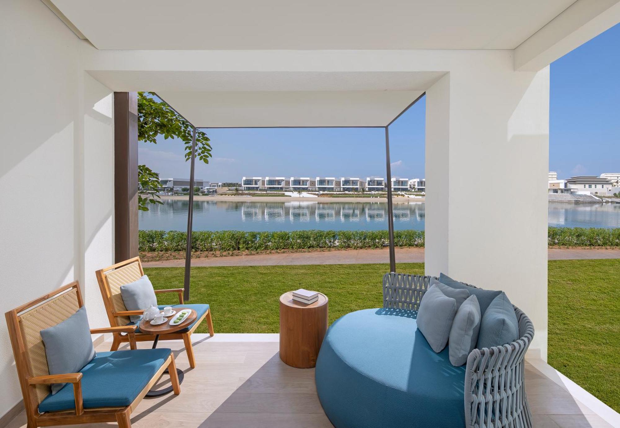 Deluxe Garden Terrace Room