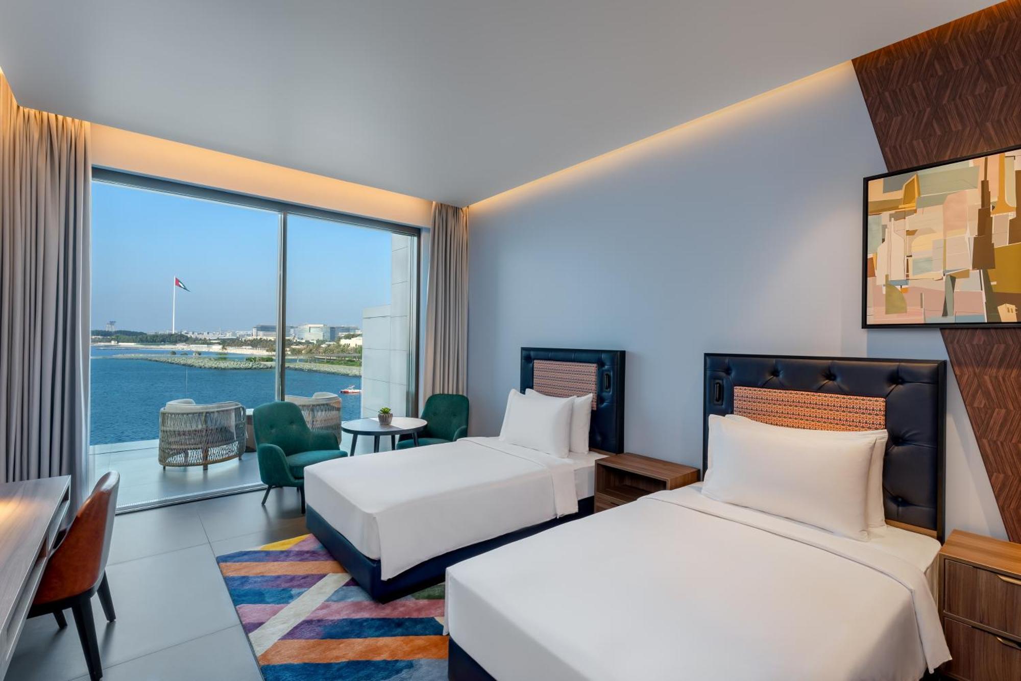 Twin Room Balcony Sea View Food & Soft Beverage
