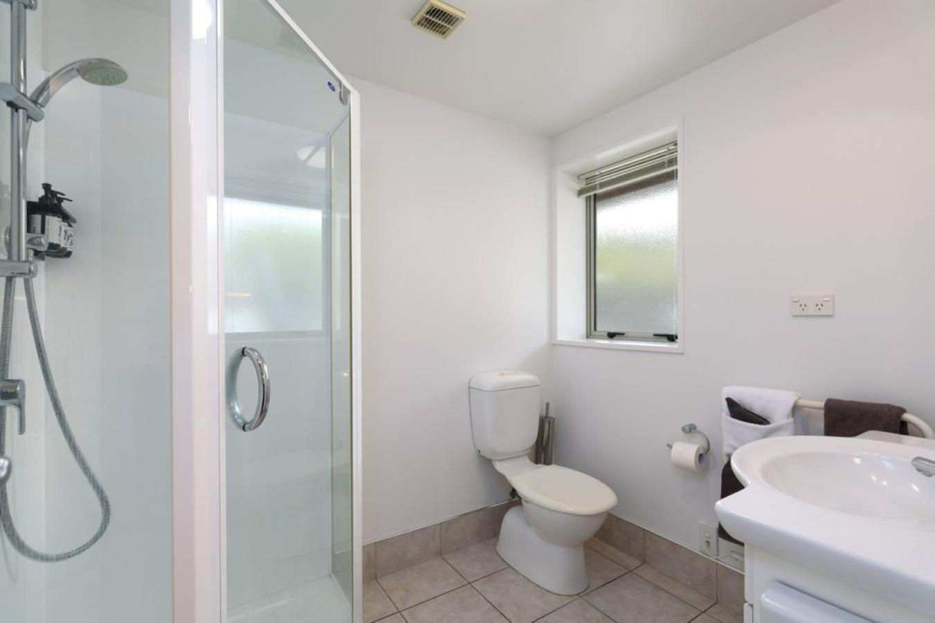 Superior King Shower Studio with Patio or Balcony