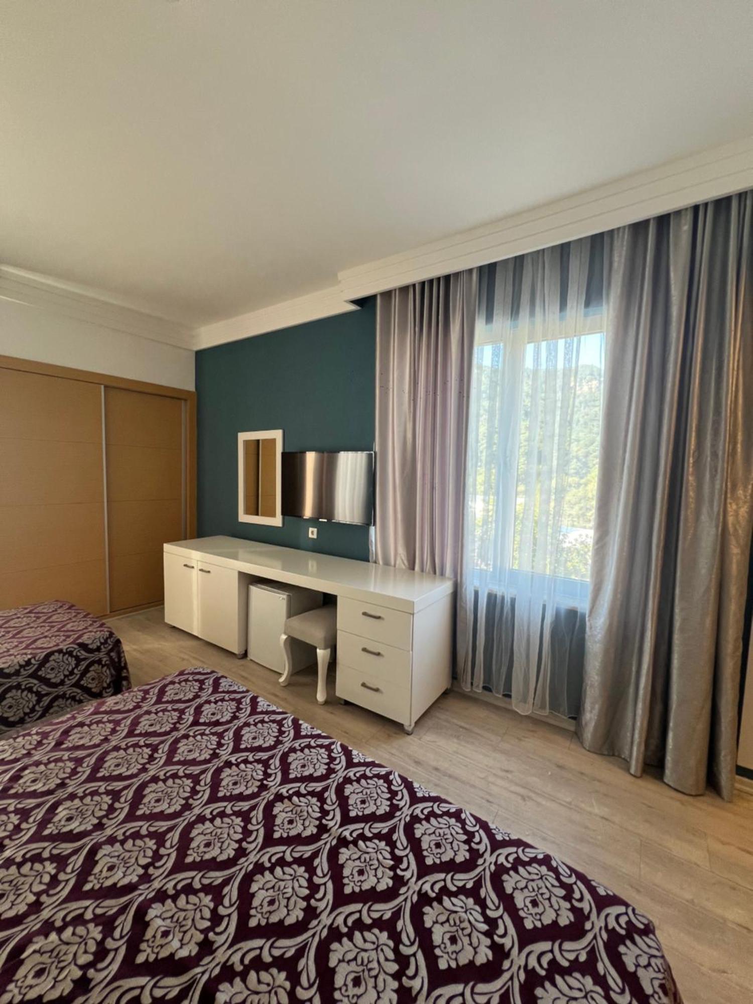 Standard Double Room,1523048374:JPEG