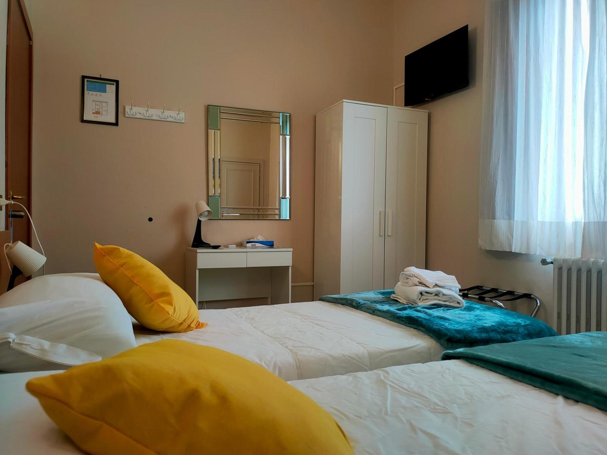 Chambre Double ou Lits Jumeaux