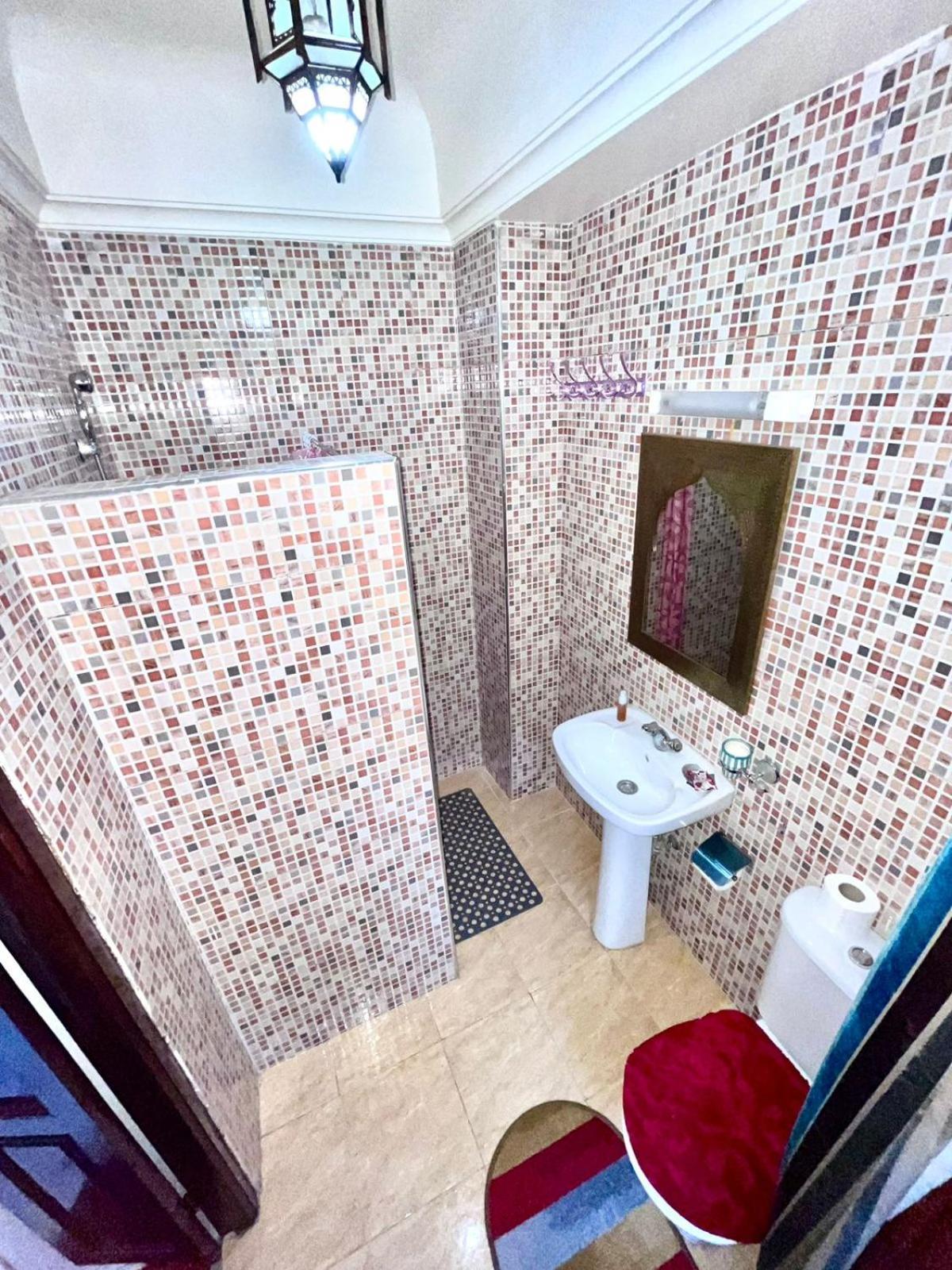 Double Room Private Bathroom,1530582646:JPEG