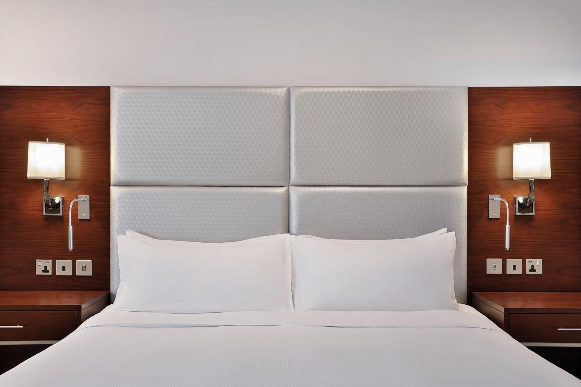 Two-Bedroom Family Suite with Sea View and Balcony,1533686497:JPEG