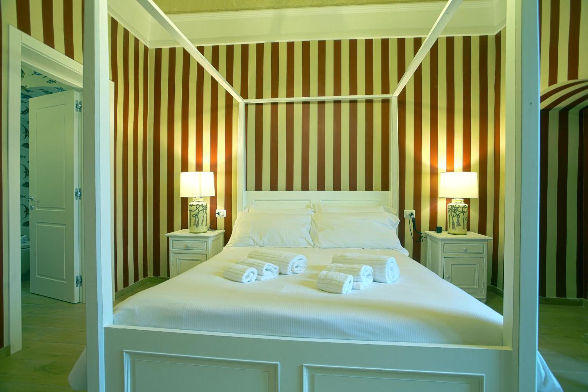 Double Room with Balcony and Sea View