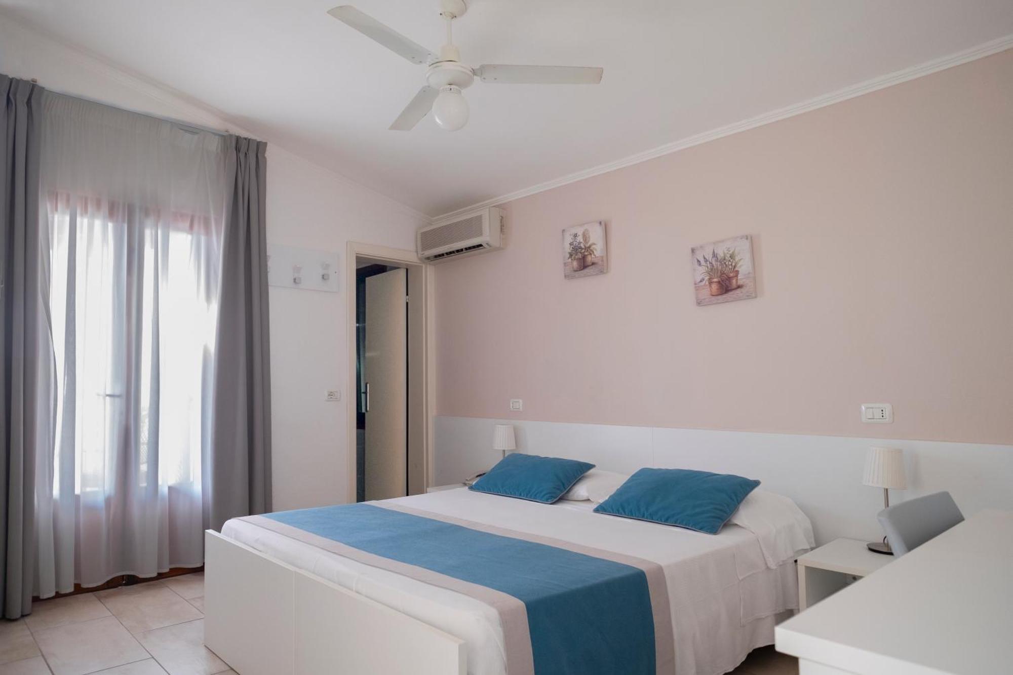 Classic Double Room Terrace,1742731738:JPEG