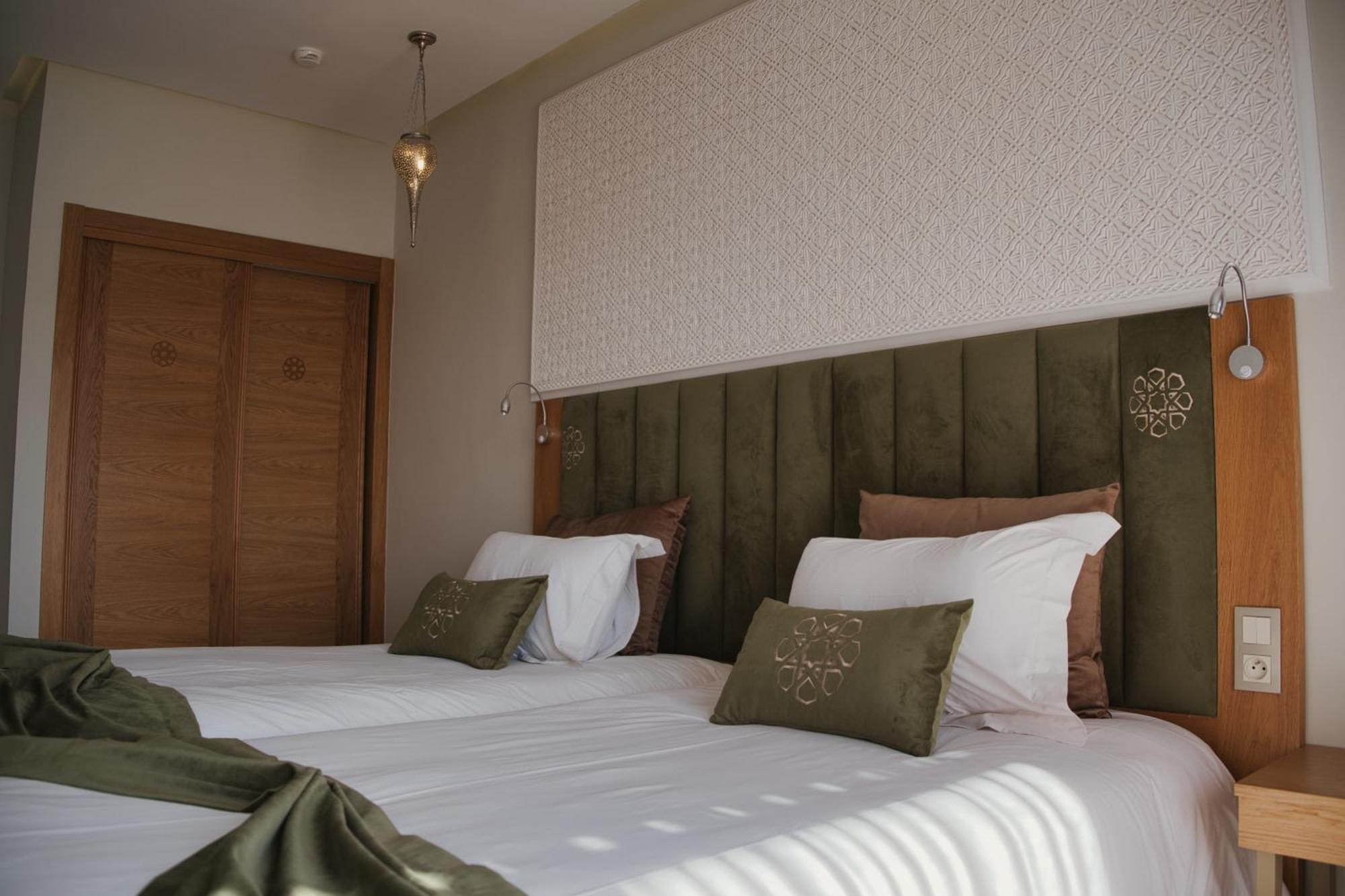 Deluxe Double or Twin Room Pool View