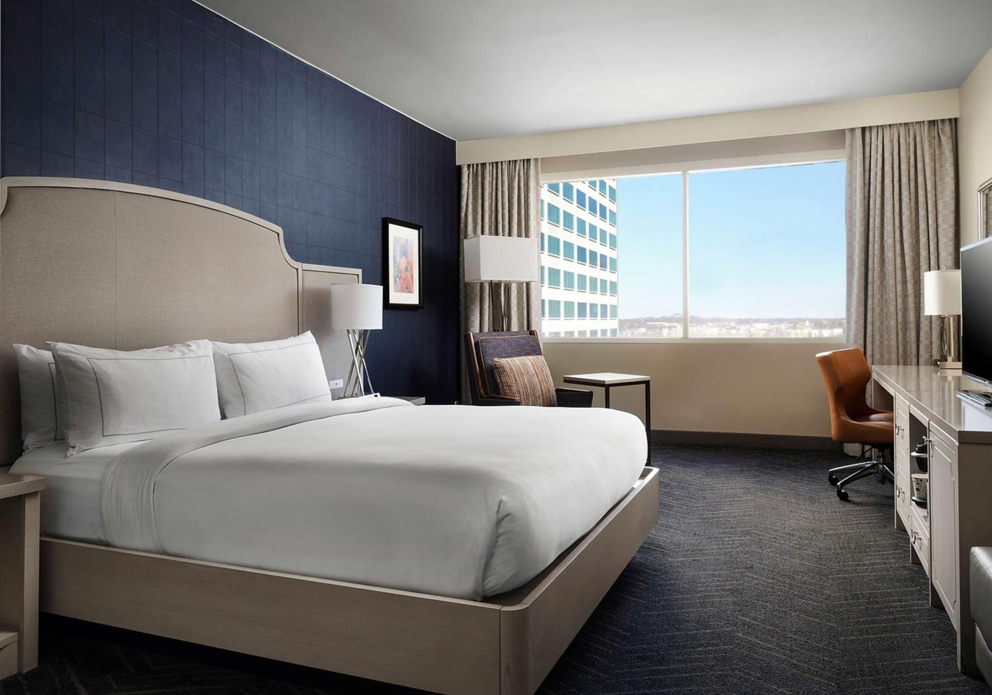 King Room,1543031905:JPEG