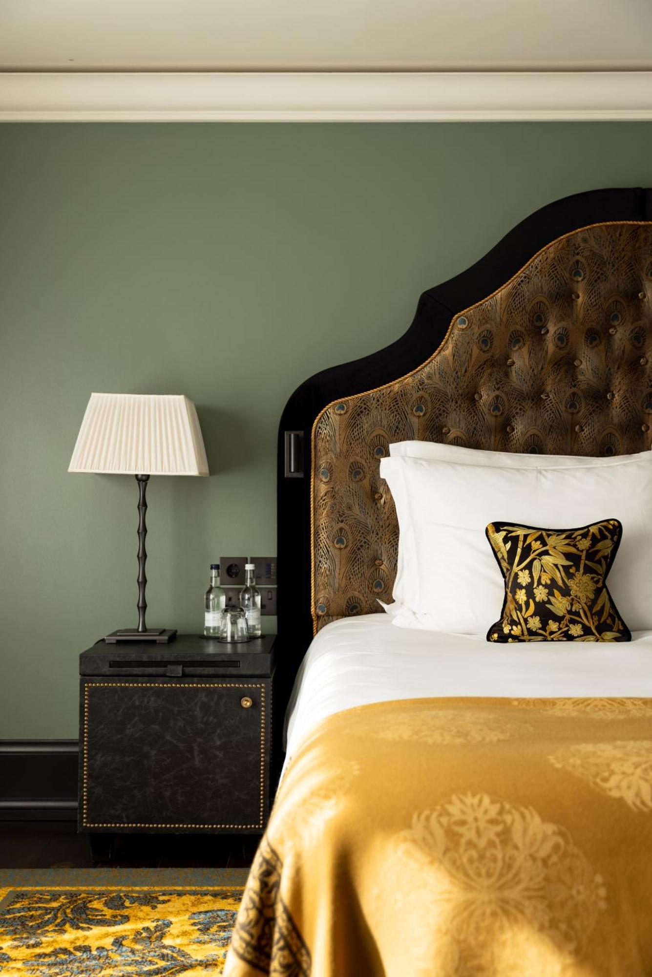 Deluxe King Room,1543962724:JPEG
