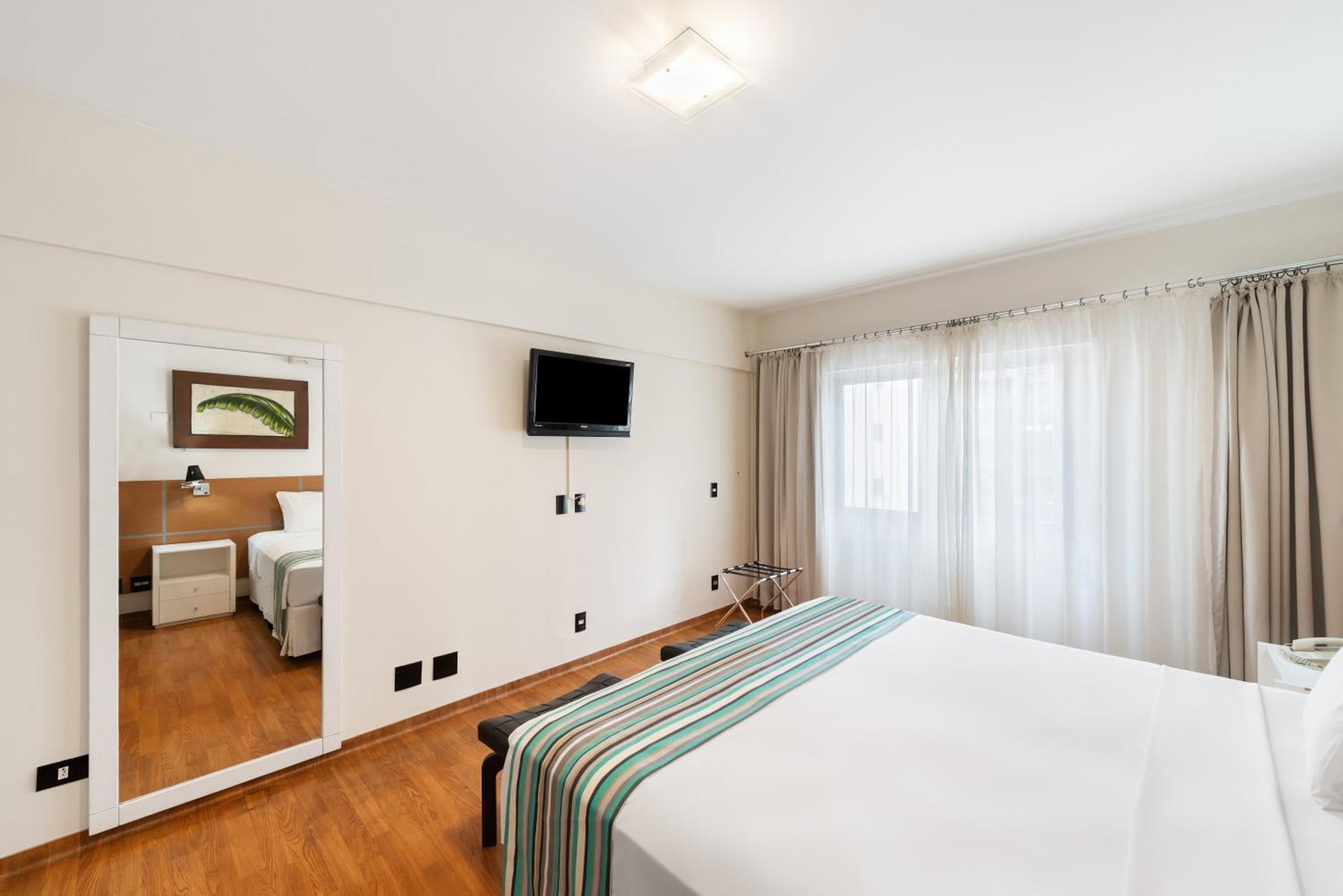 Premium Suite