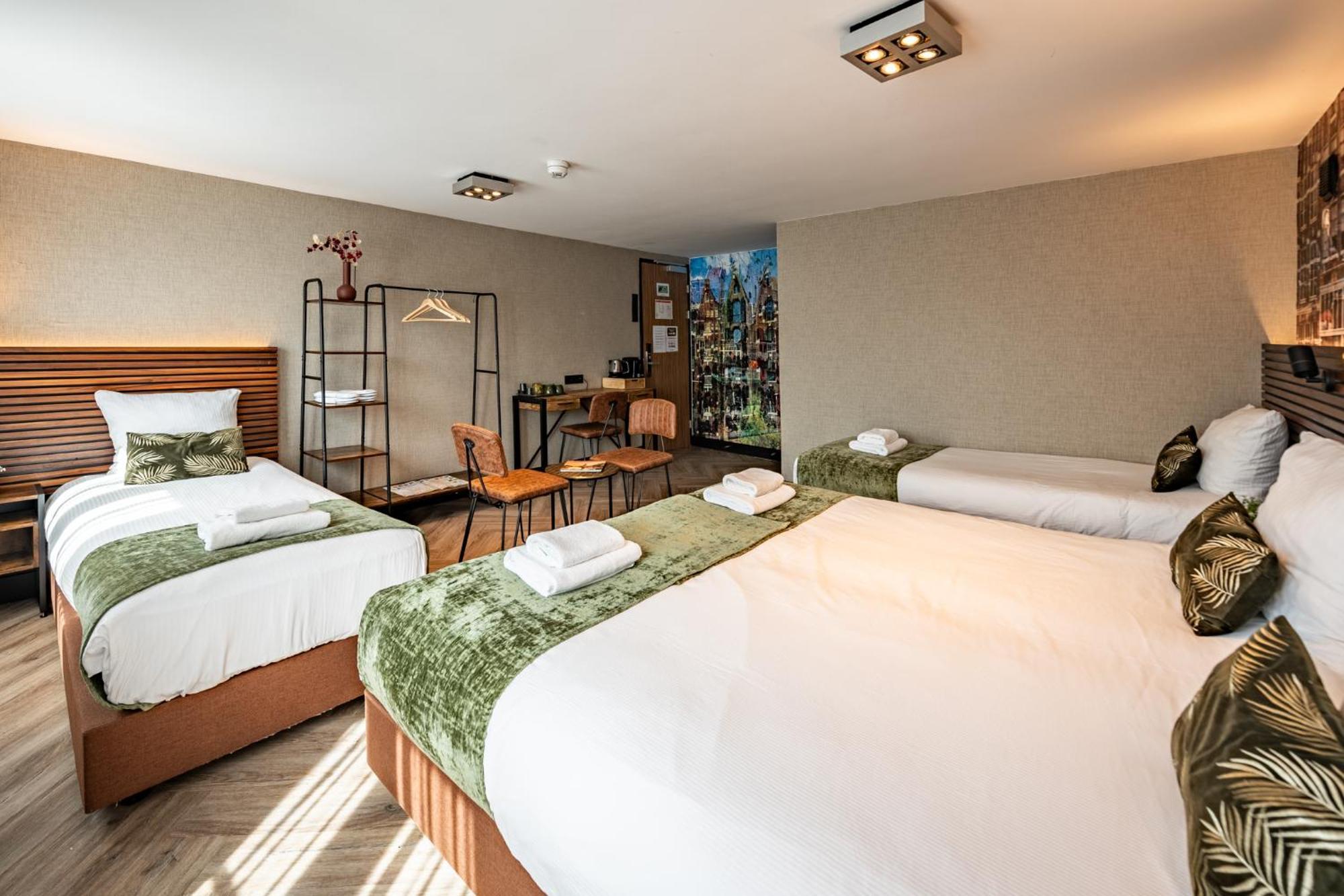Family Room with Private Bathroom,1546858207:JPEG