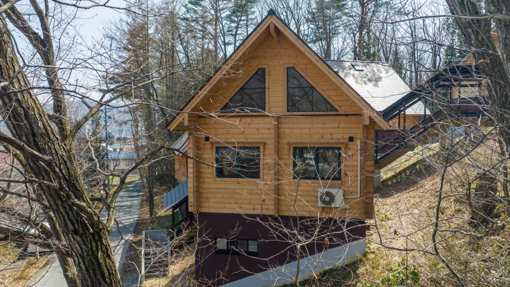 Three-Bedroom Chalet,1550018635:JPEG