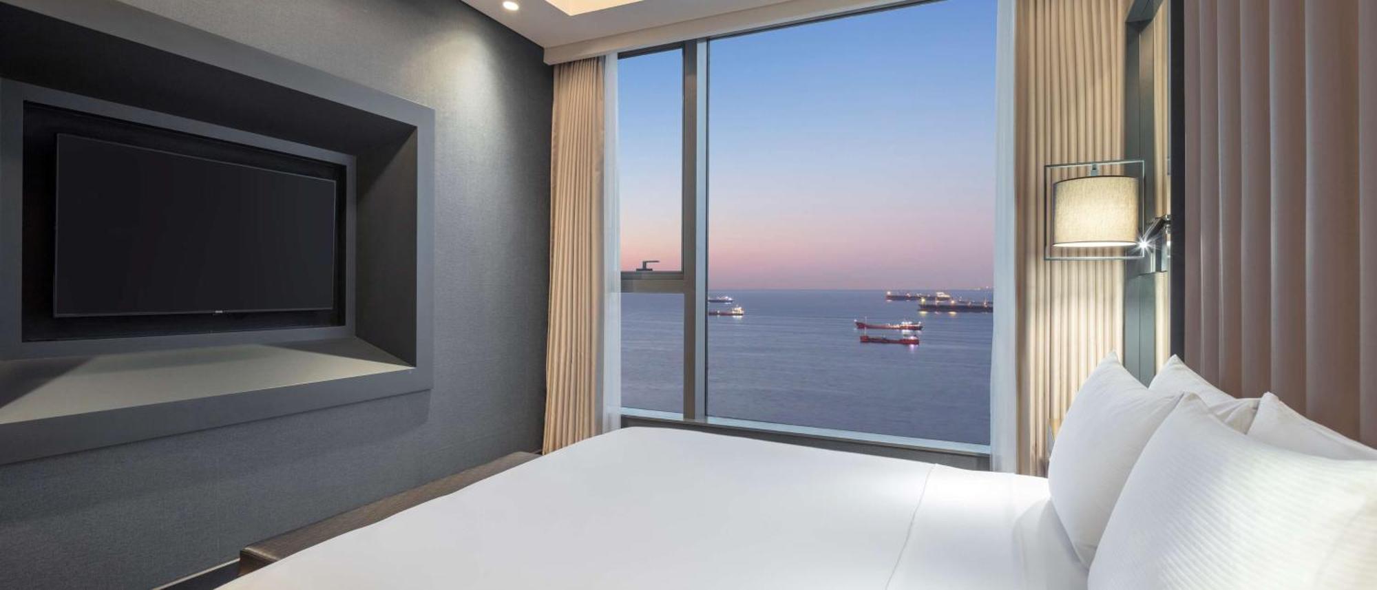 Grande Suite Deluxe avec Accès au Salon Exécutif - Vue sur Mer
