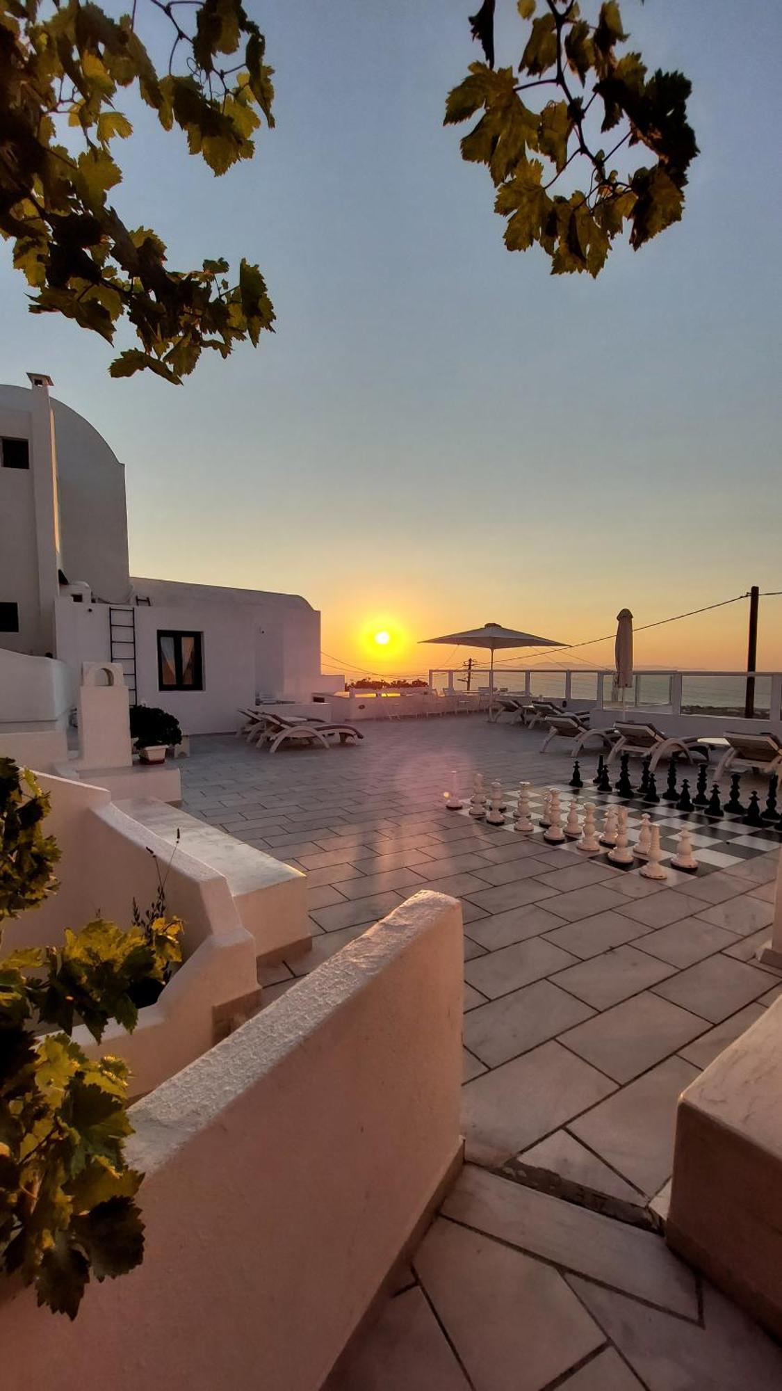 One-Bedroom Apartment Sea View