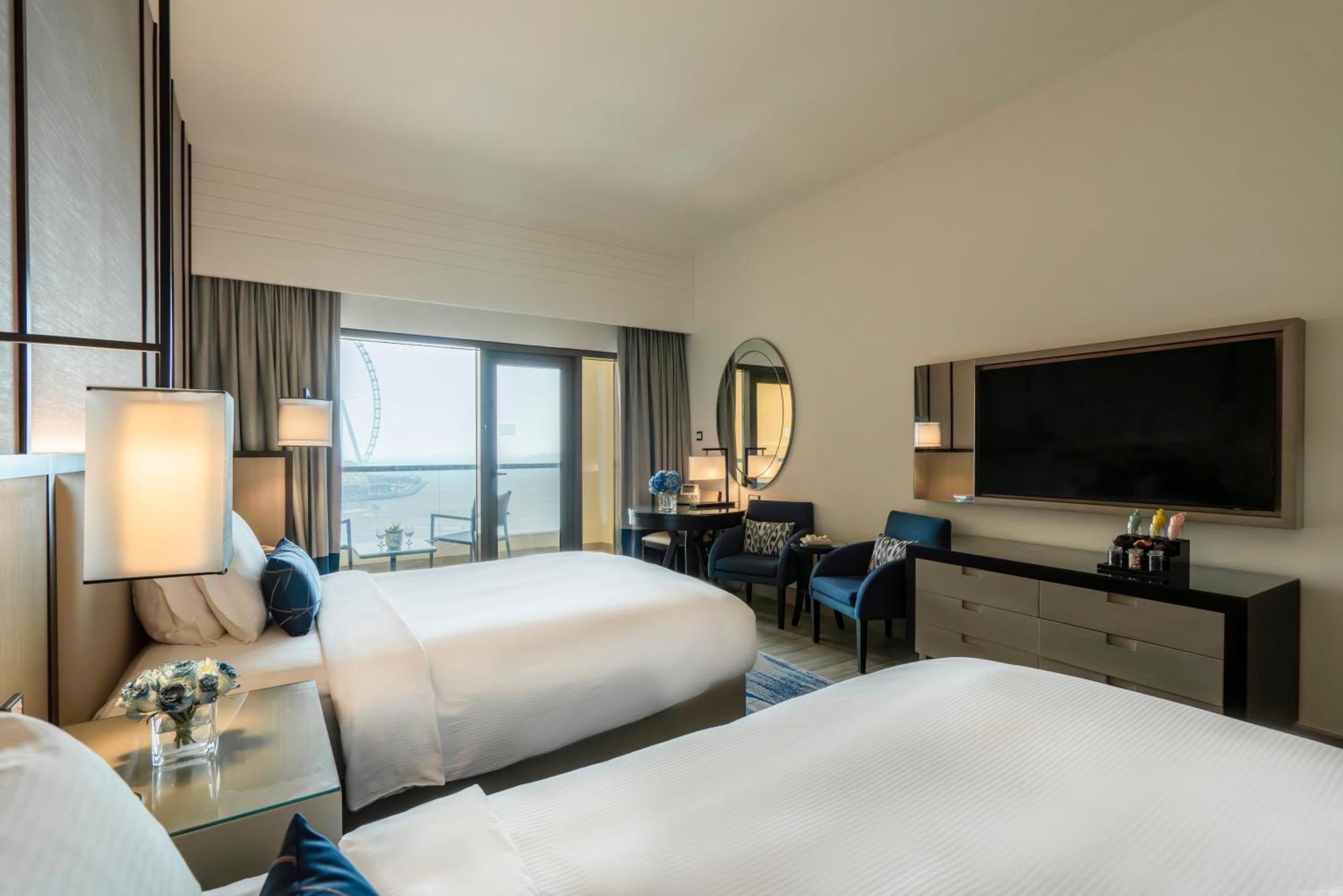 Sea Front View Room Balcony Twin Bed