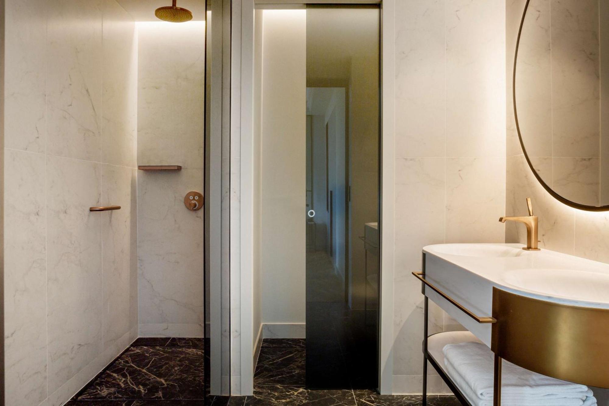 Quarto Superior Collection