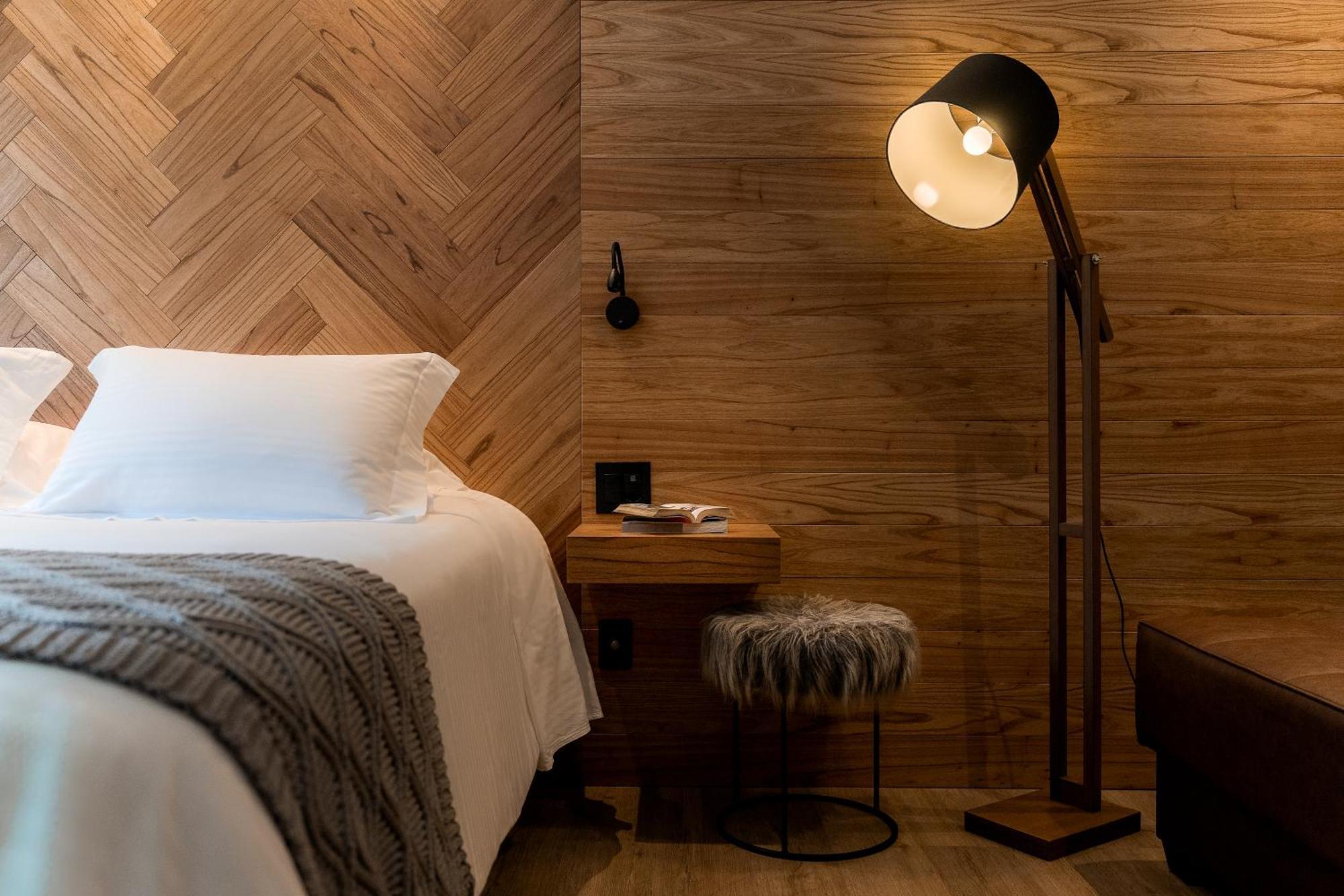 Nó de Pinho,1553229226:JPEG