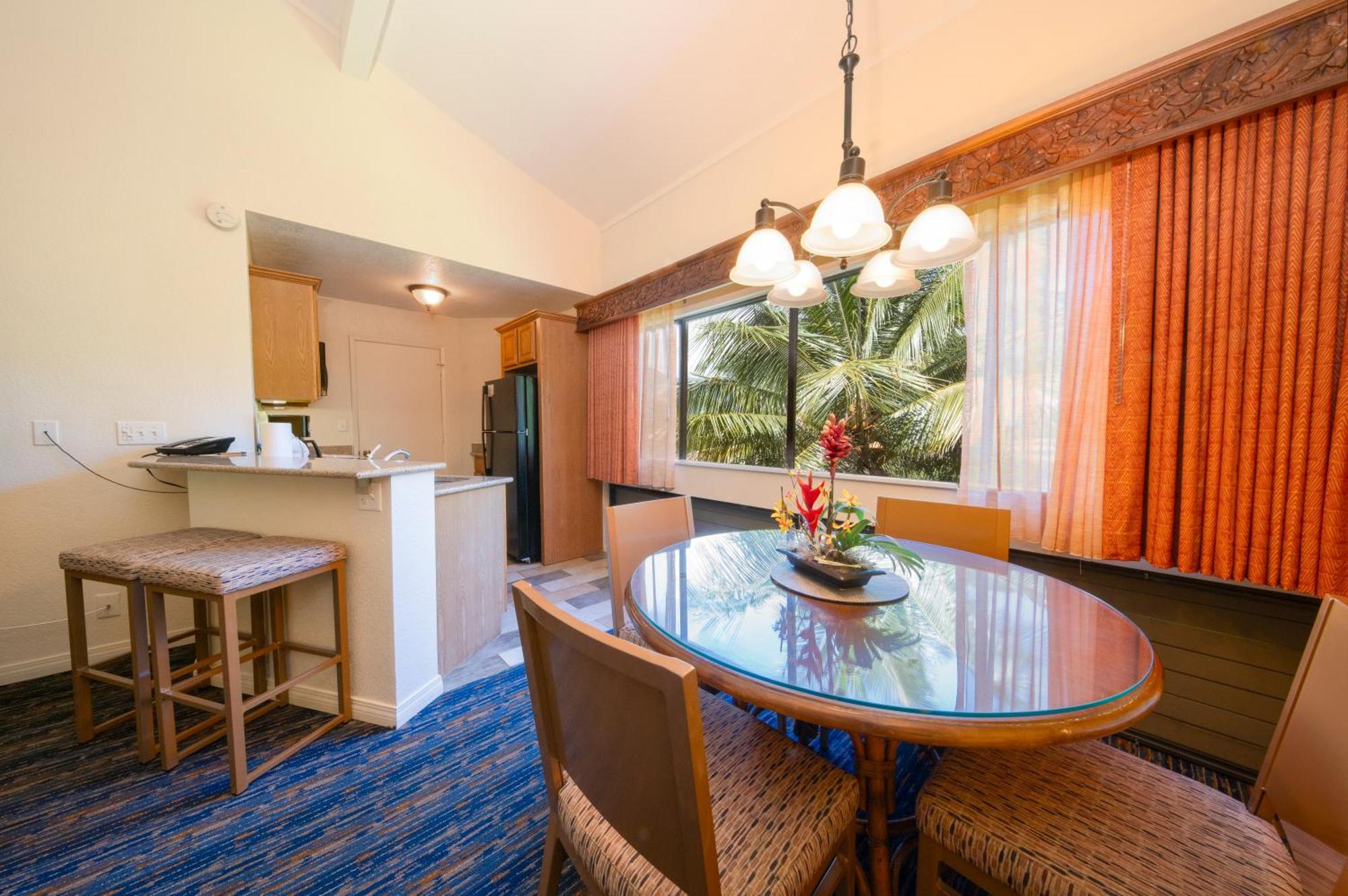 One-Bedroom Apartment,1555083634:JPEG