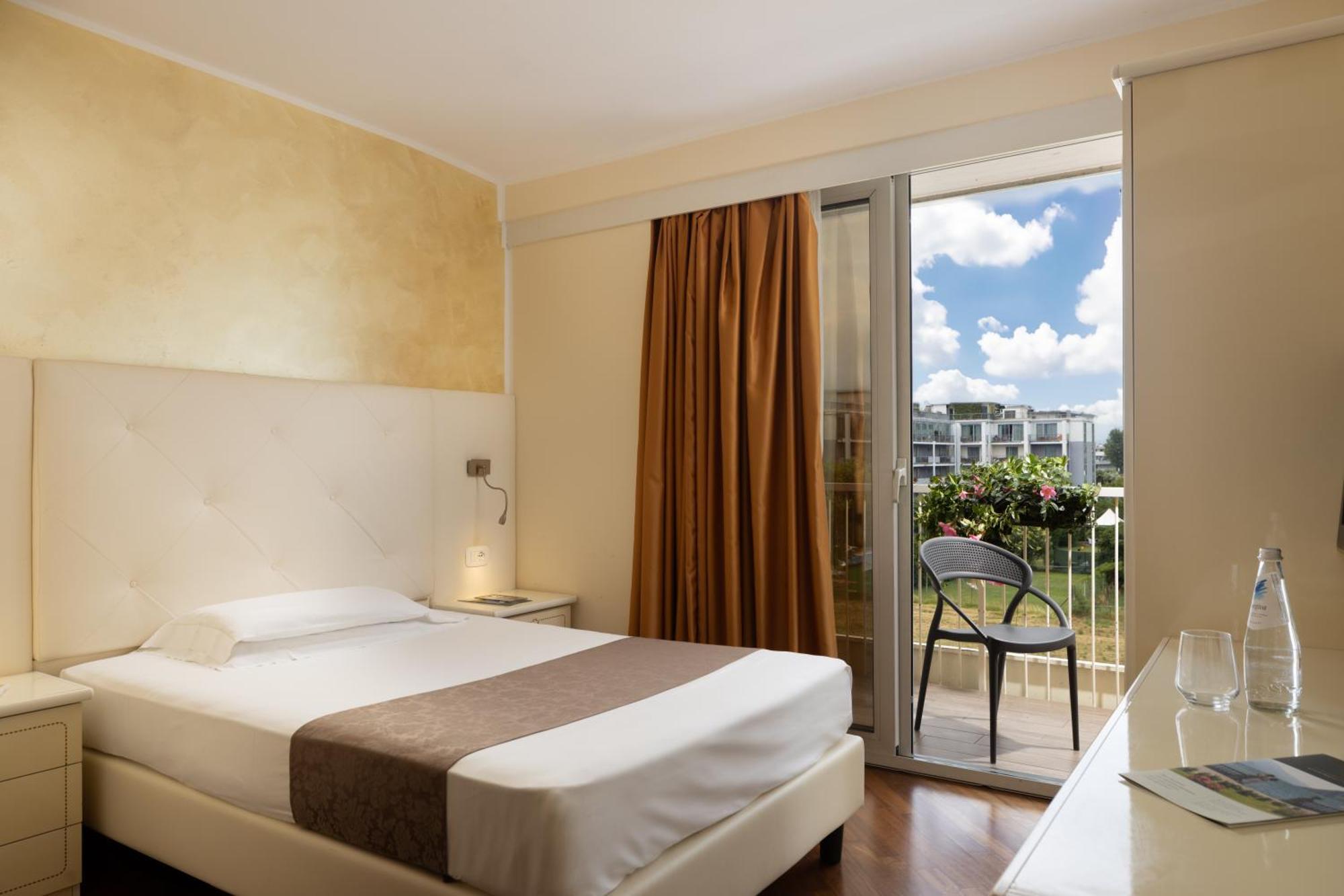 Superior Single Room
