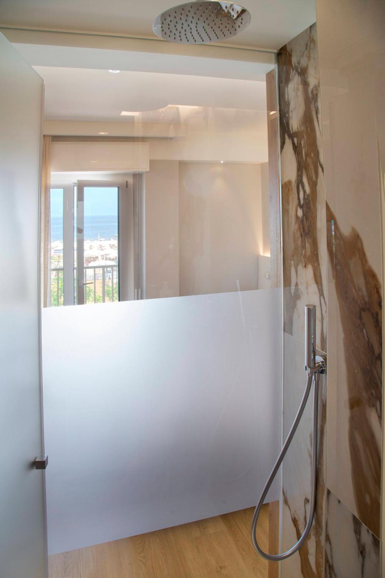 Superior Double Room Front Sea View