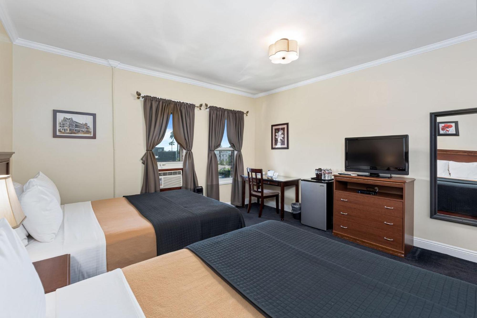 Quarto Queen com 2 Camas Queen-size