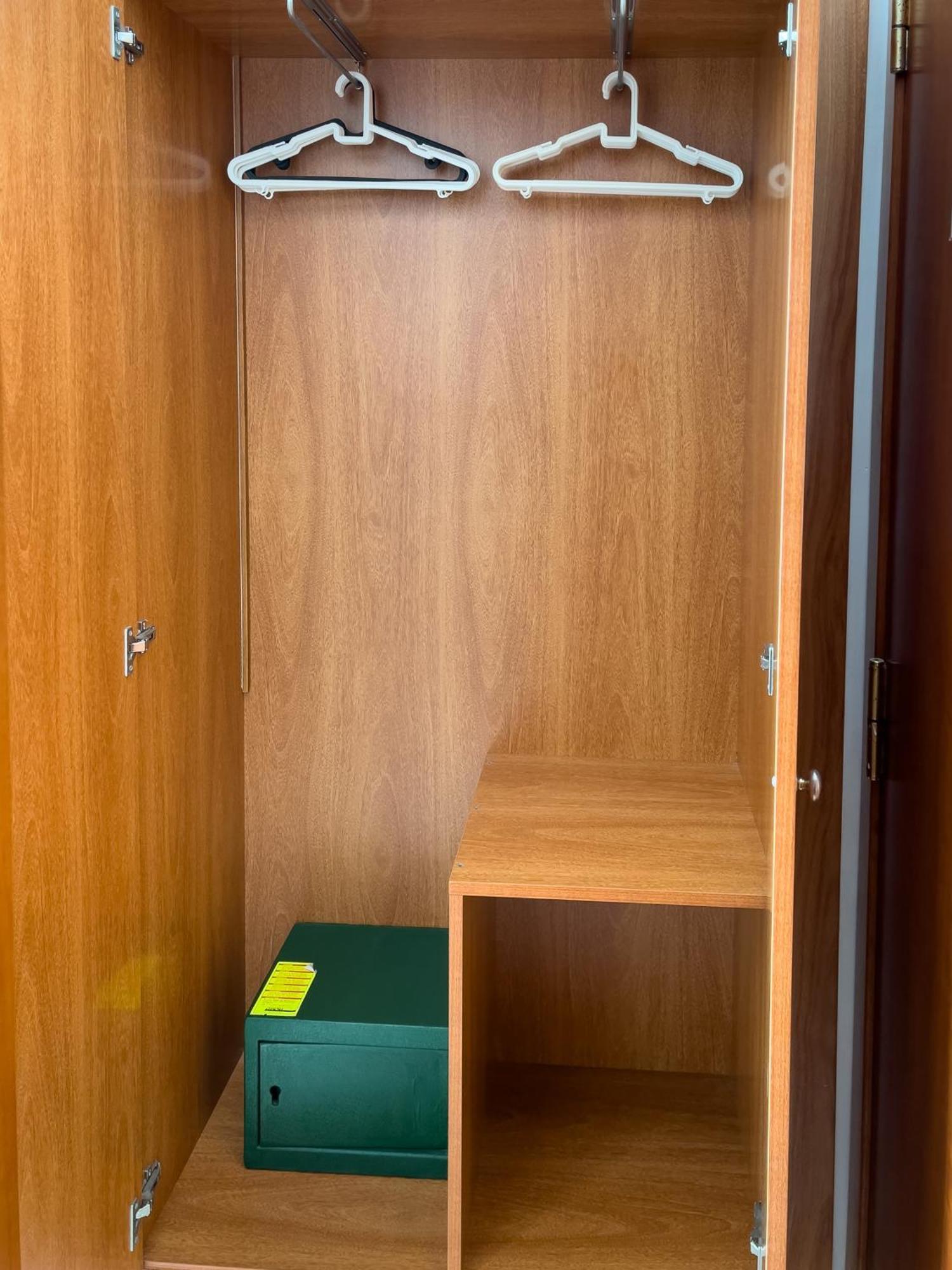 Economy Quadruple Room