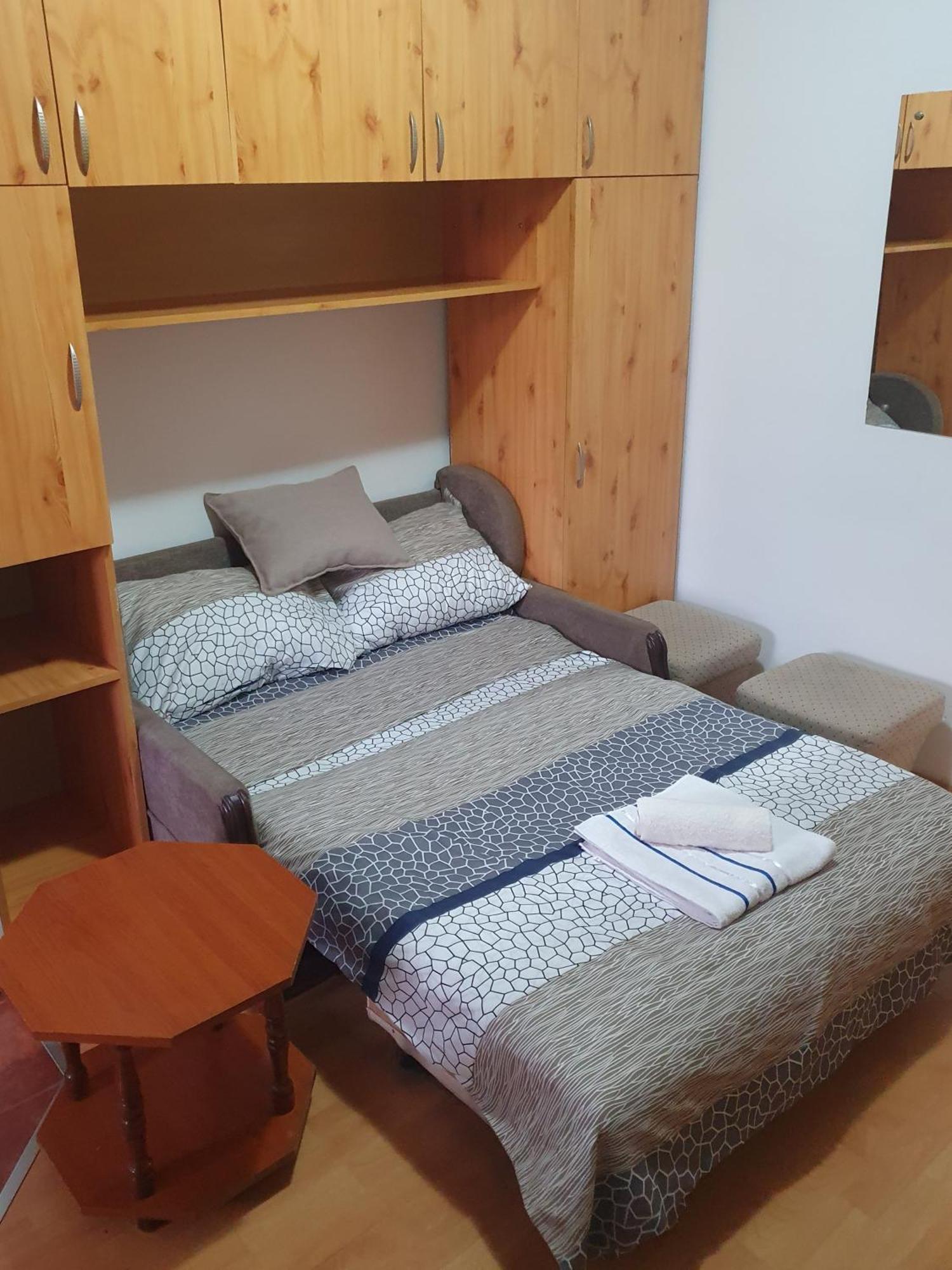 Double Room,880708268:JPEG