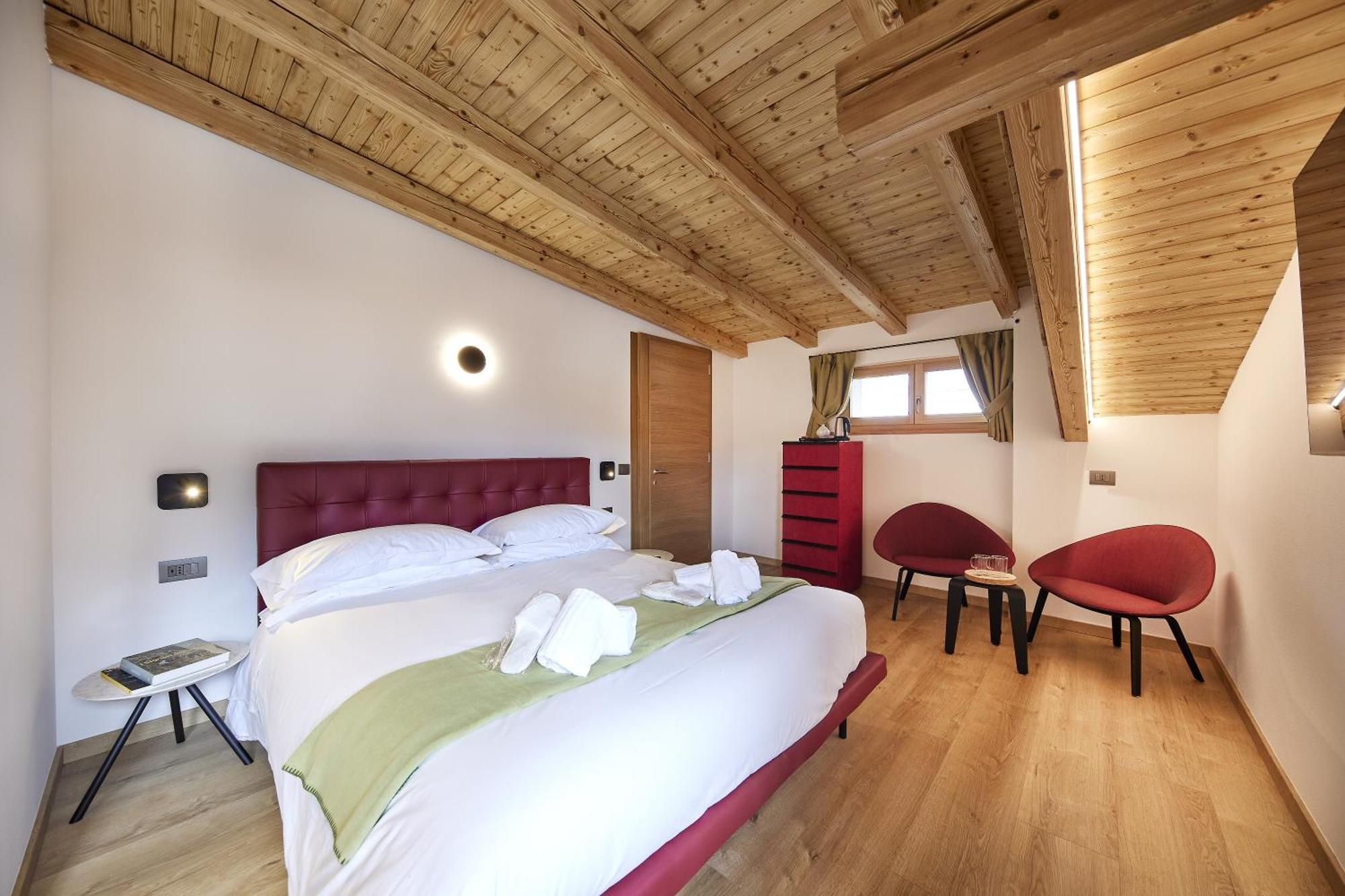 Double Room Mountain View
