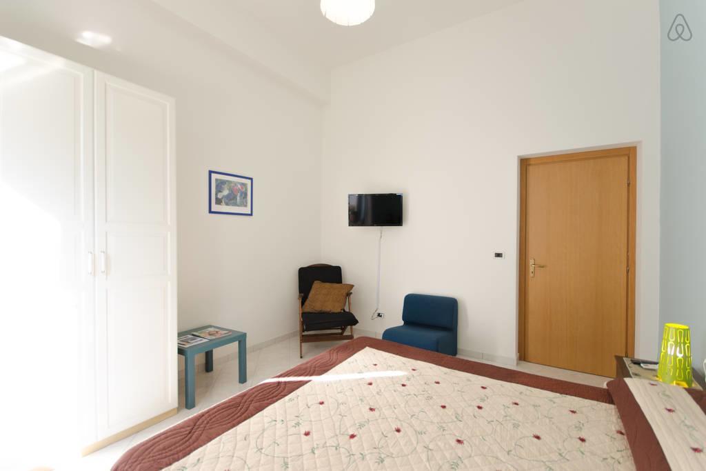 Double Room with Private External Bathroom,156791415:JPEG