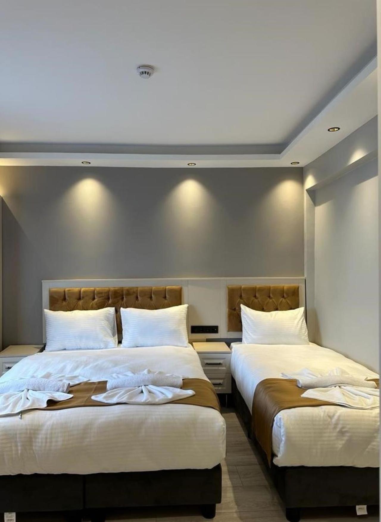 Standard Triple Room,1569866729:JPEG