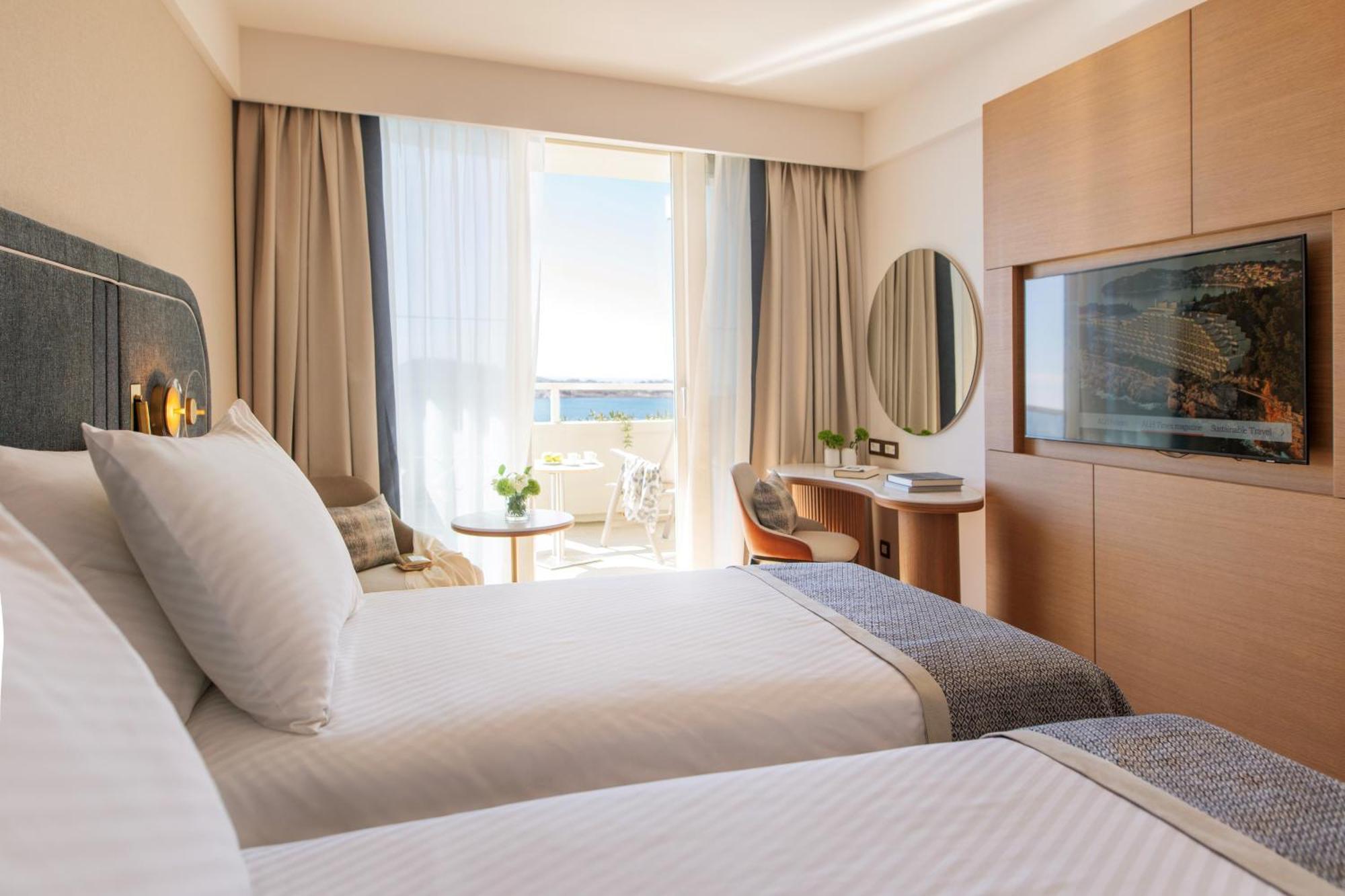 Superior Plus Kamer met Balkon en Uitzicht op Zee