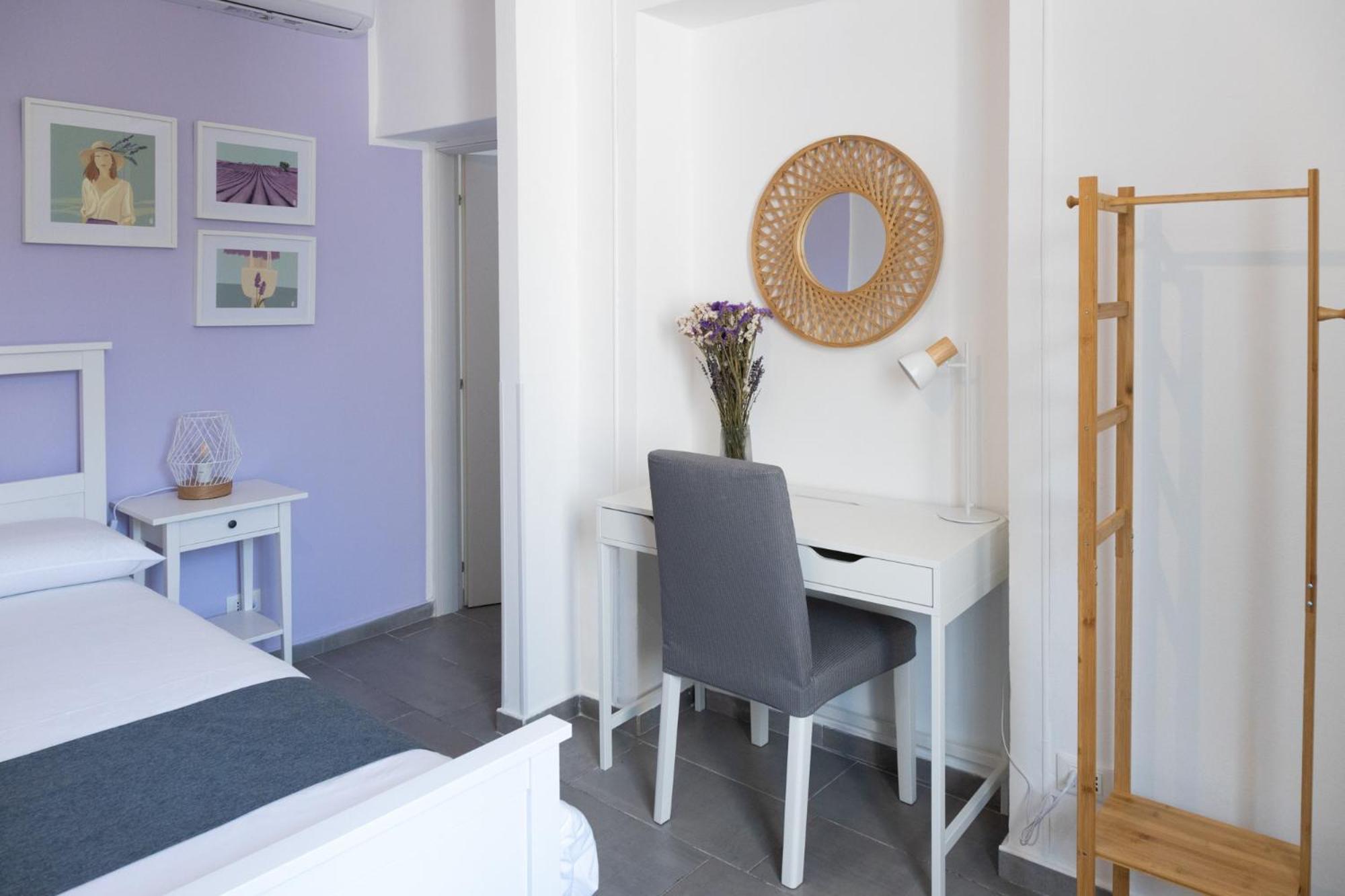 Twin Room Private Bathroom