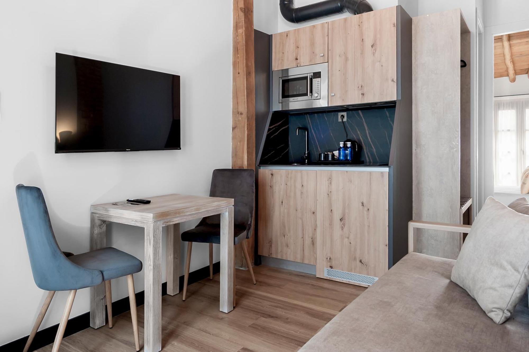 Deluxe Junior Suite