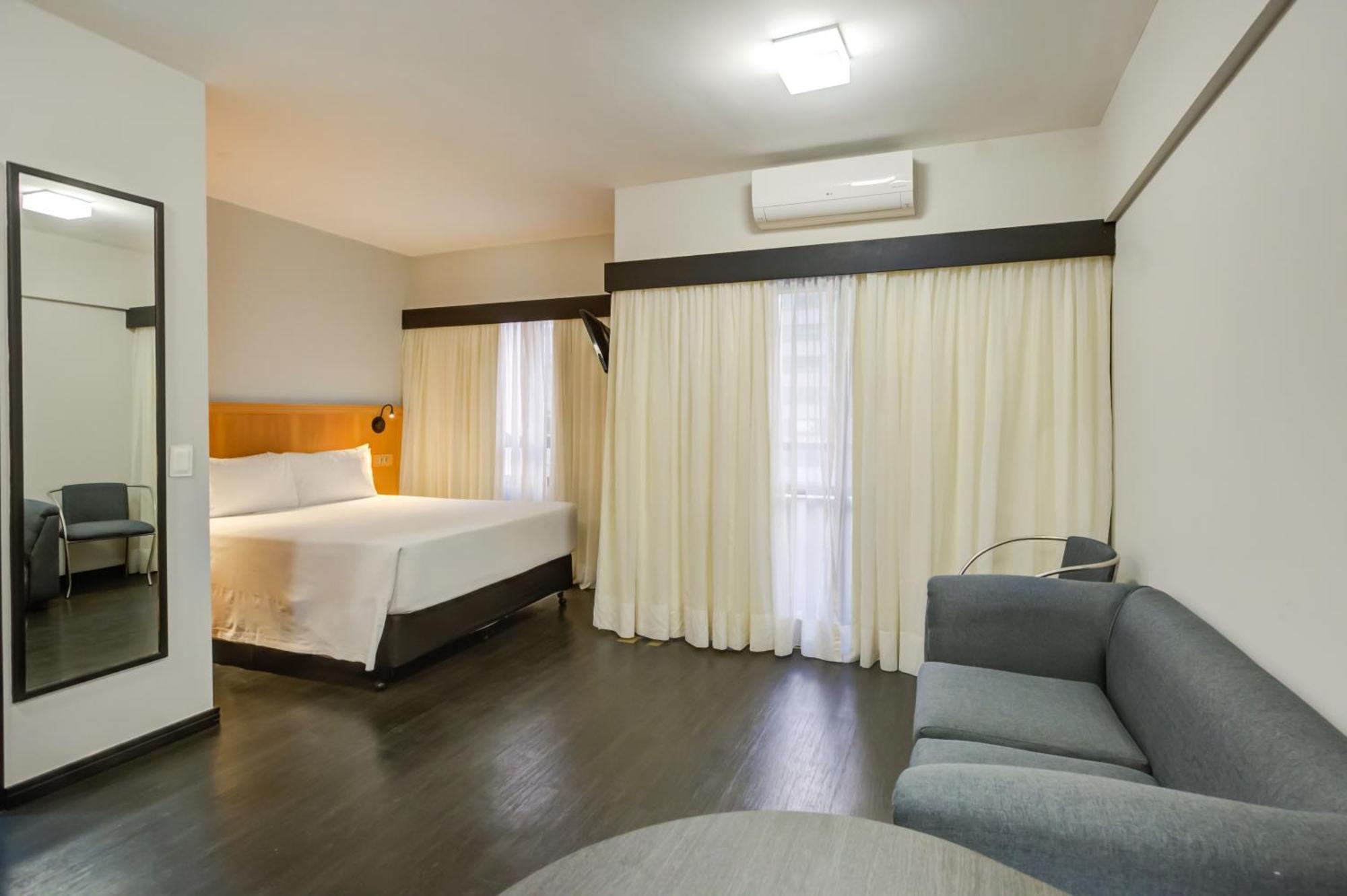 Superior Queen Size Bed