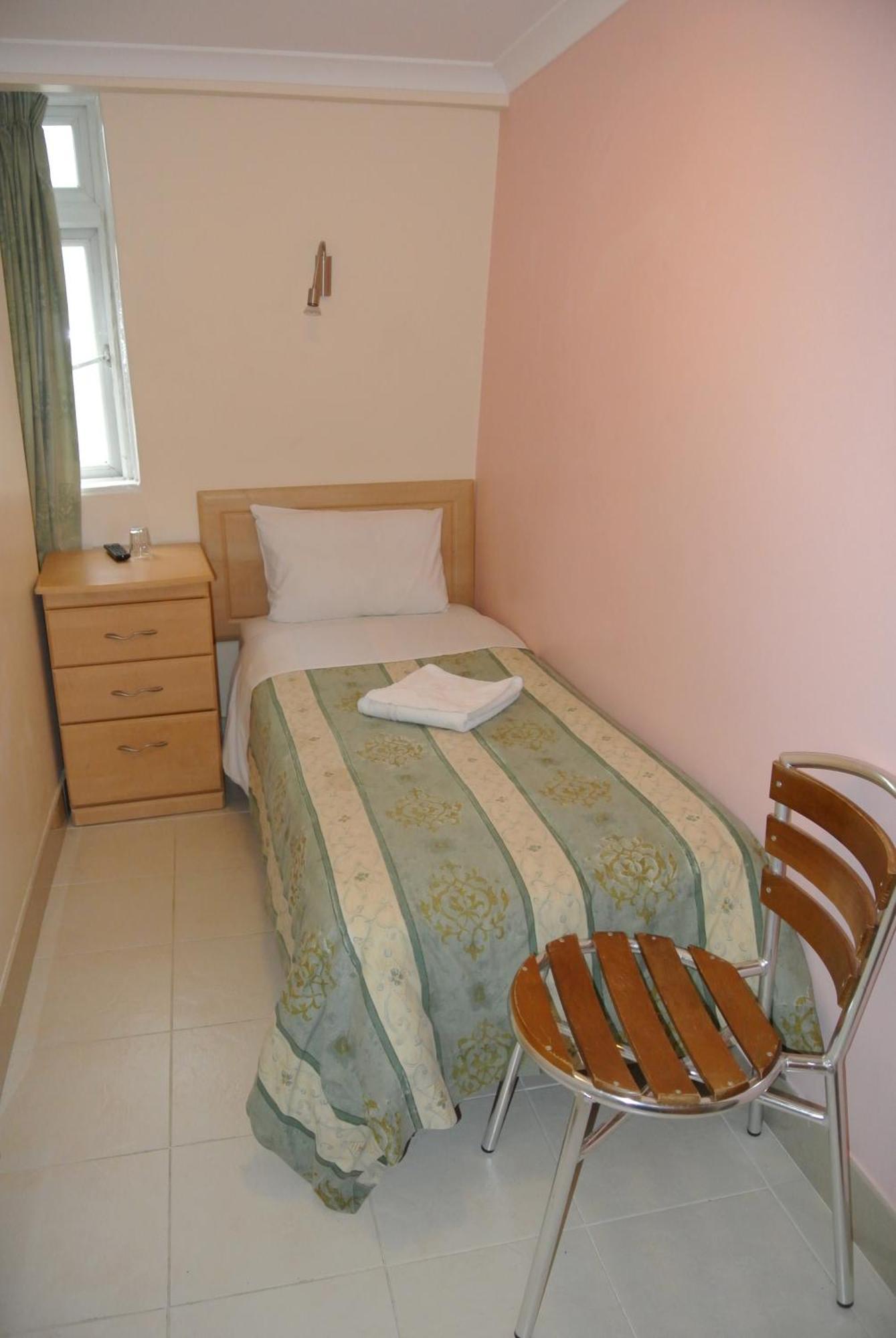 Basic Single Room