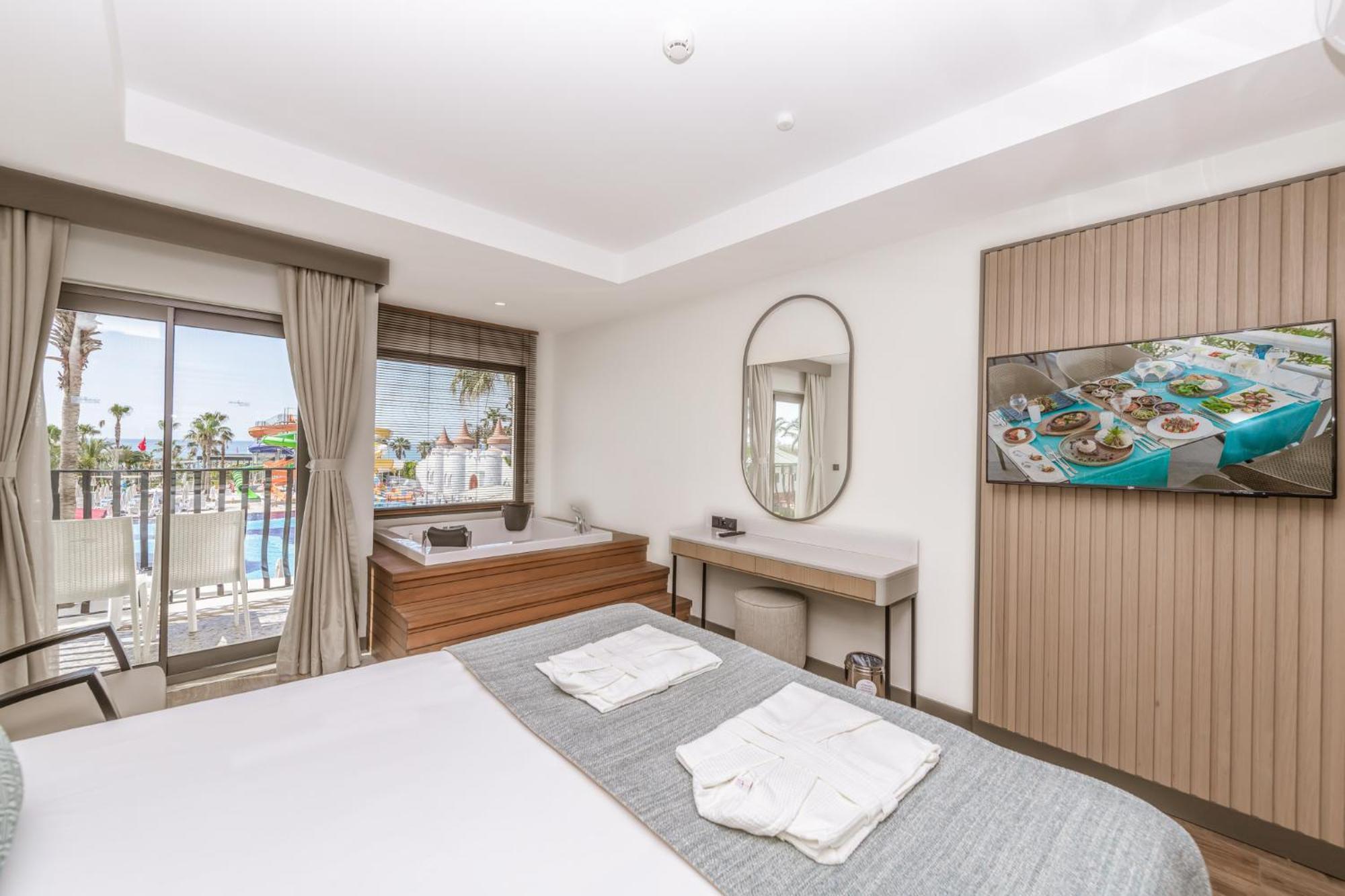 Deluxe Double Room Sea View